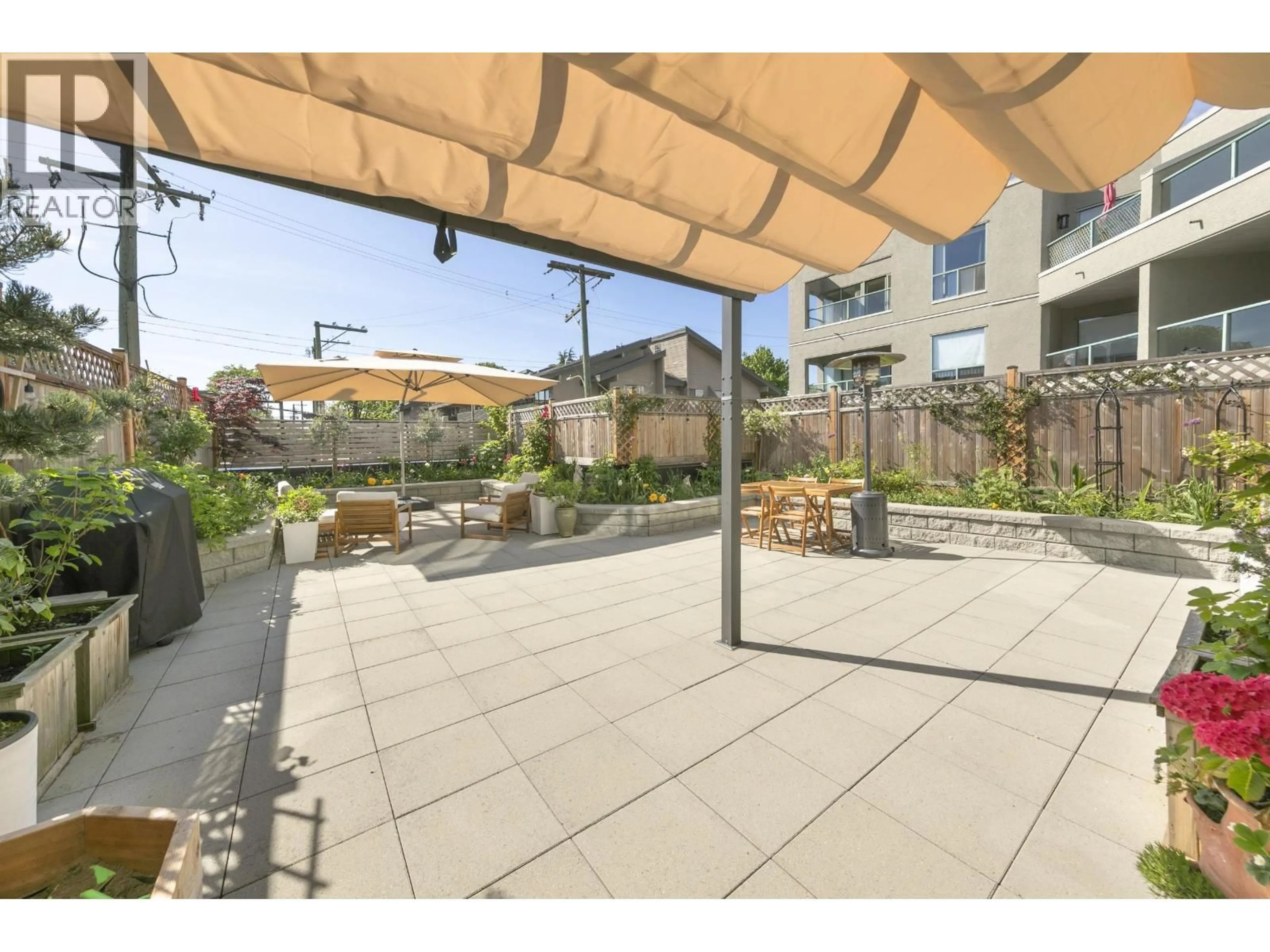 Patio, street for 108 - 3131 MAIN STREET, Vancouver British Columbia V5T3G8
