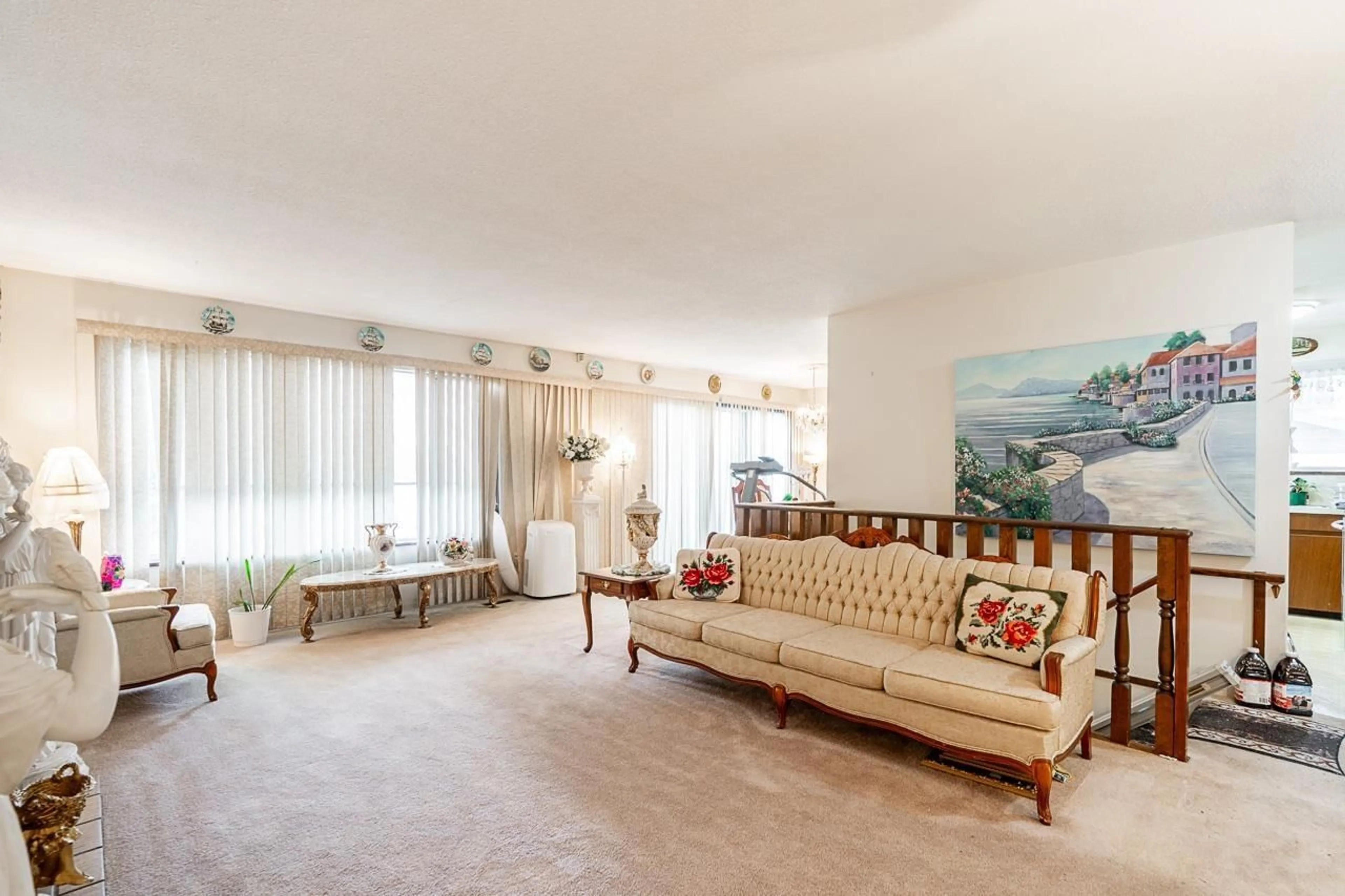 Living room with furniture, unknown for 4820 200 STREET, Langley British Columbia V3A1L5