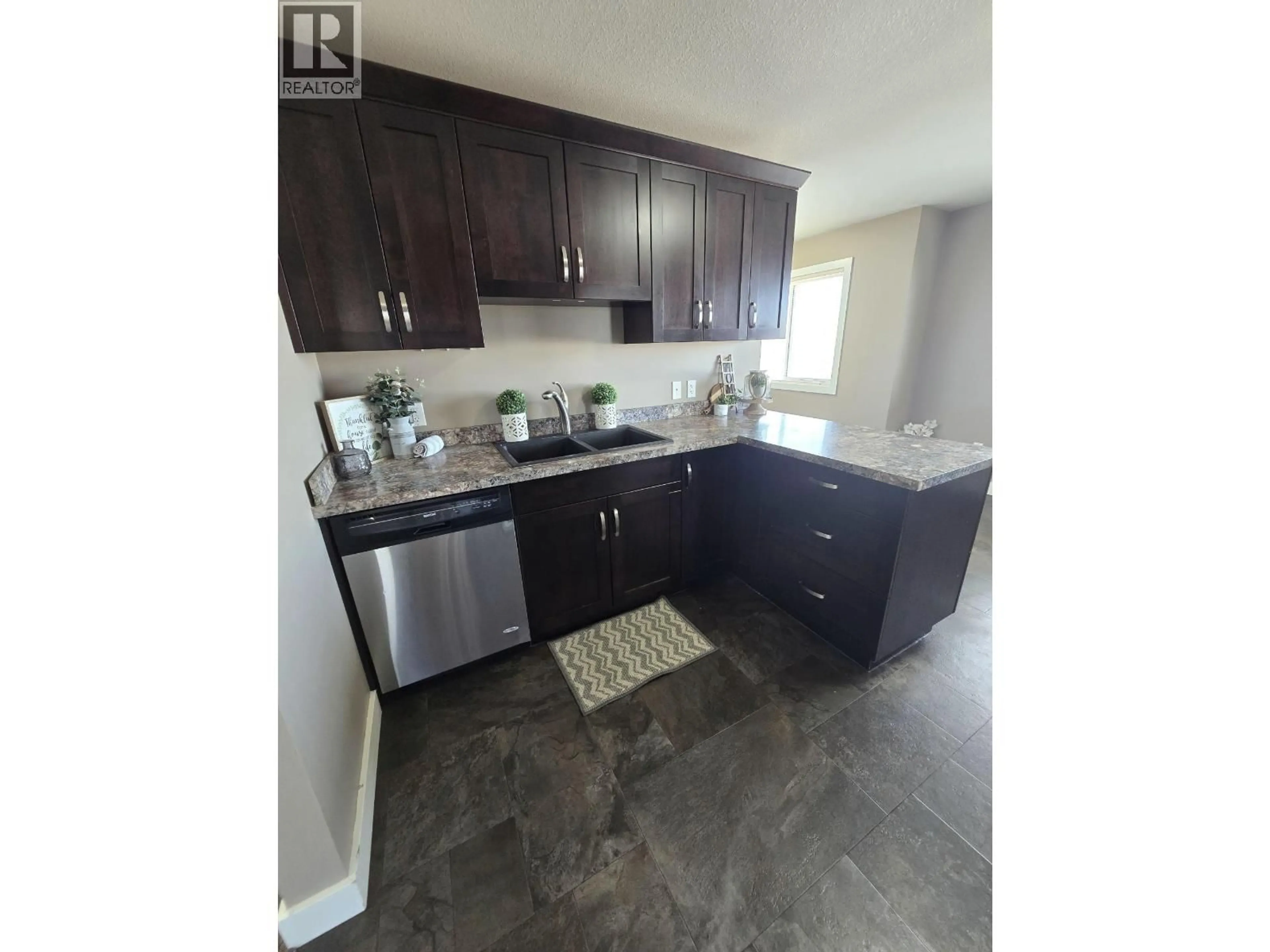 Standard kitchen, unknown for 2 - 10219 98 AVENUE, Fort St. John British Columbia V1J0B1