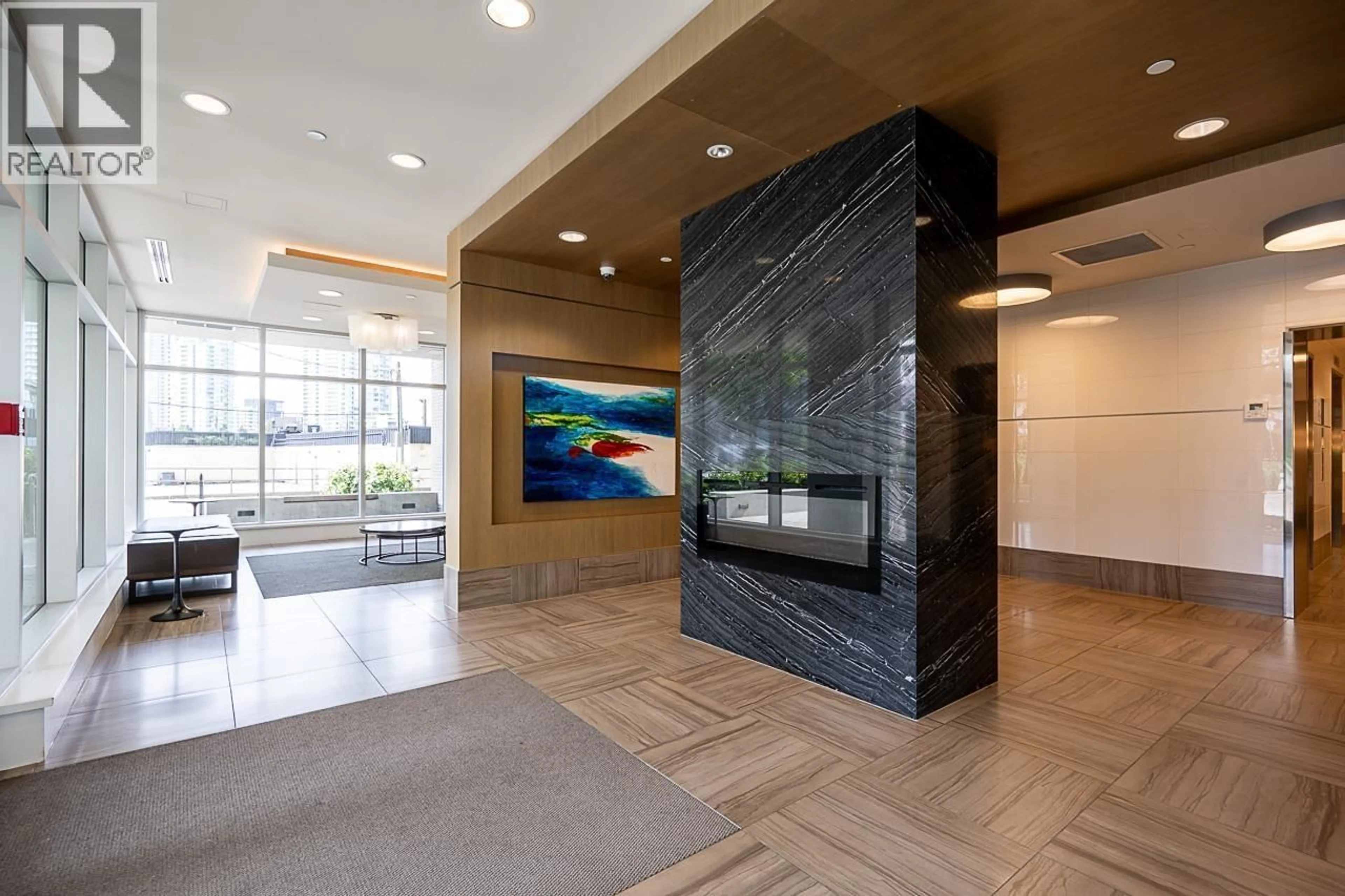 Lobby for 2609 - 570 EMERSON STREET, Coquitlam British Columbia V3J0G3