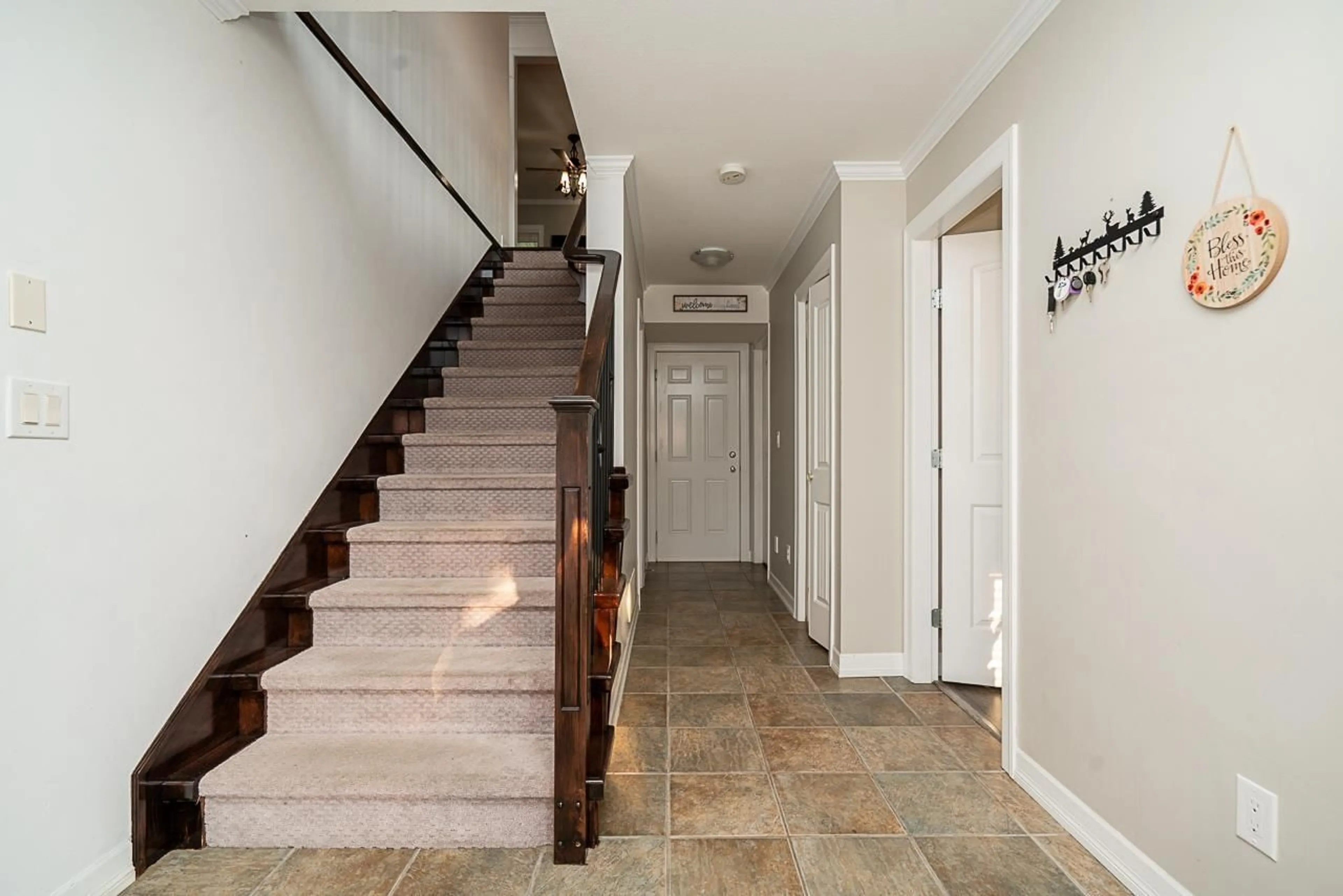 Unknown for 27680 SIGNAL COURT, Abbotsford British Columbia V4X0A4