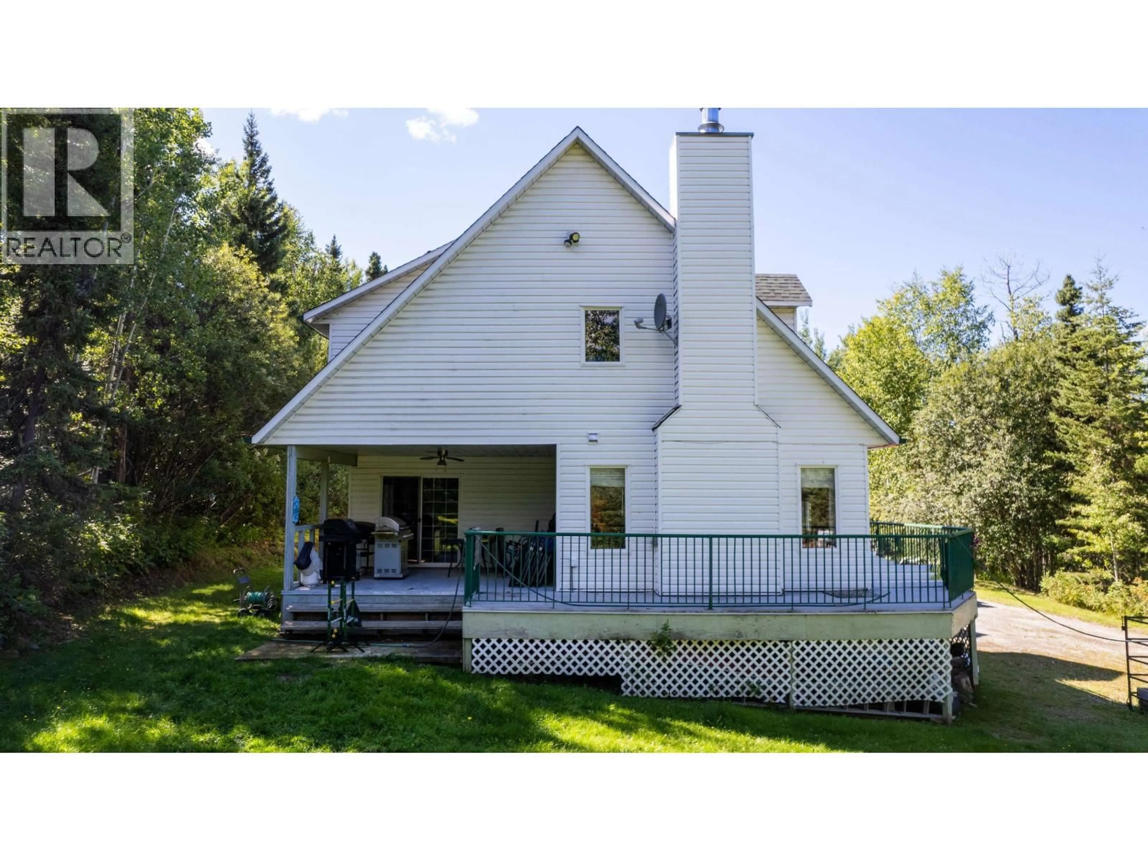 Home with vinyl exterior material, unknown for 9200 SAMSON ROAD, Prince George British Columbia V2N5B1