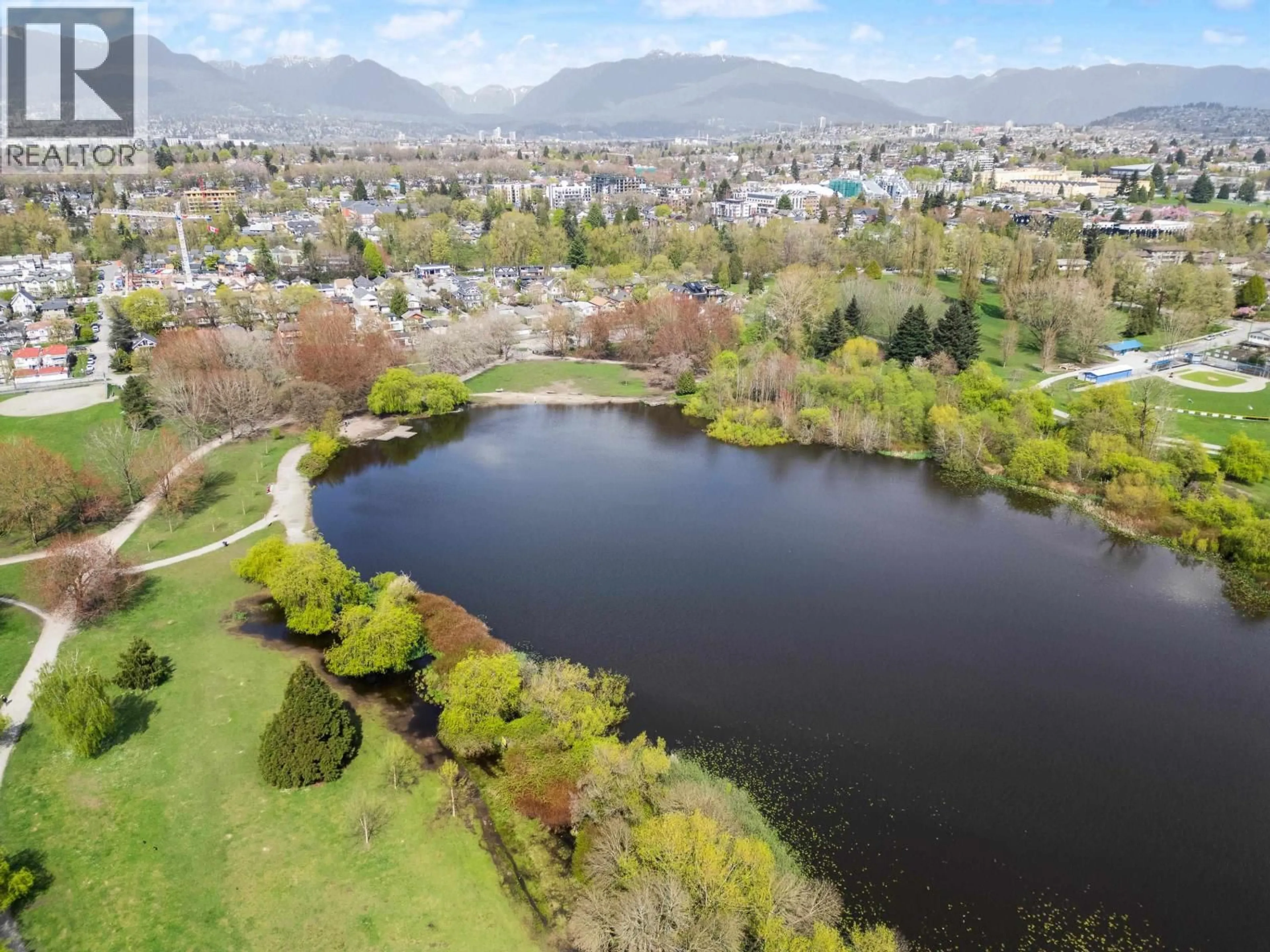 A pic from outside/outdoor area/front of a property/back of a property/a pic from drone, water/lake/river/ocean view for 2050 13TH AVENUE, Vancouver British Columbia V5N2C4