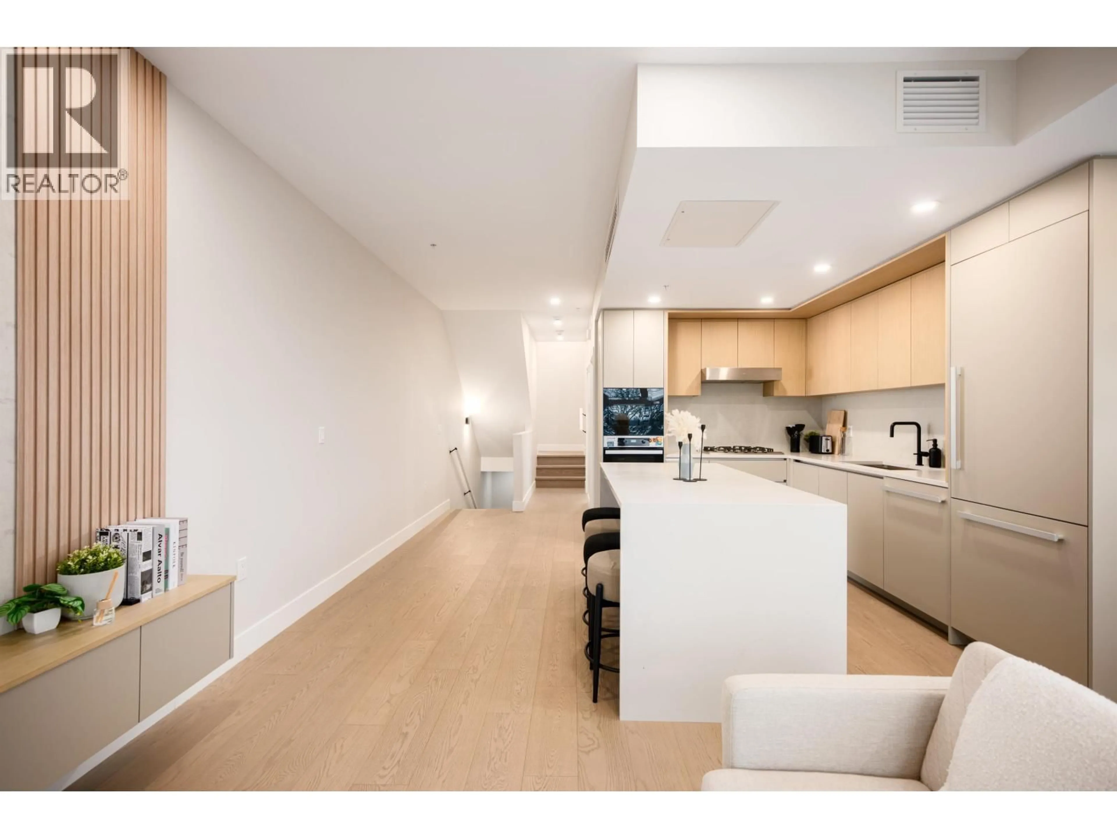 Open concept kitchen, unknown for 2 - 128 WOODSTOCK AVENUE, Vancouver British Columbia V5Y2S2