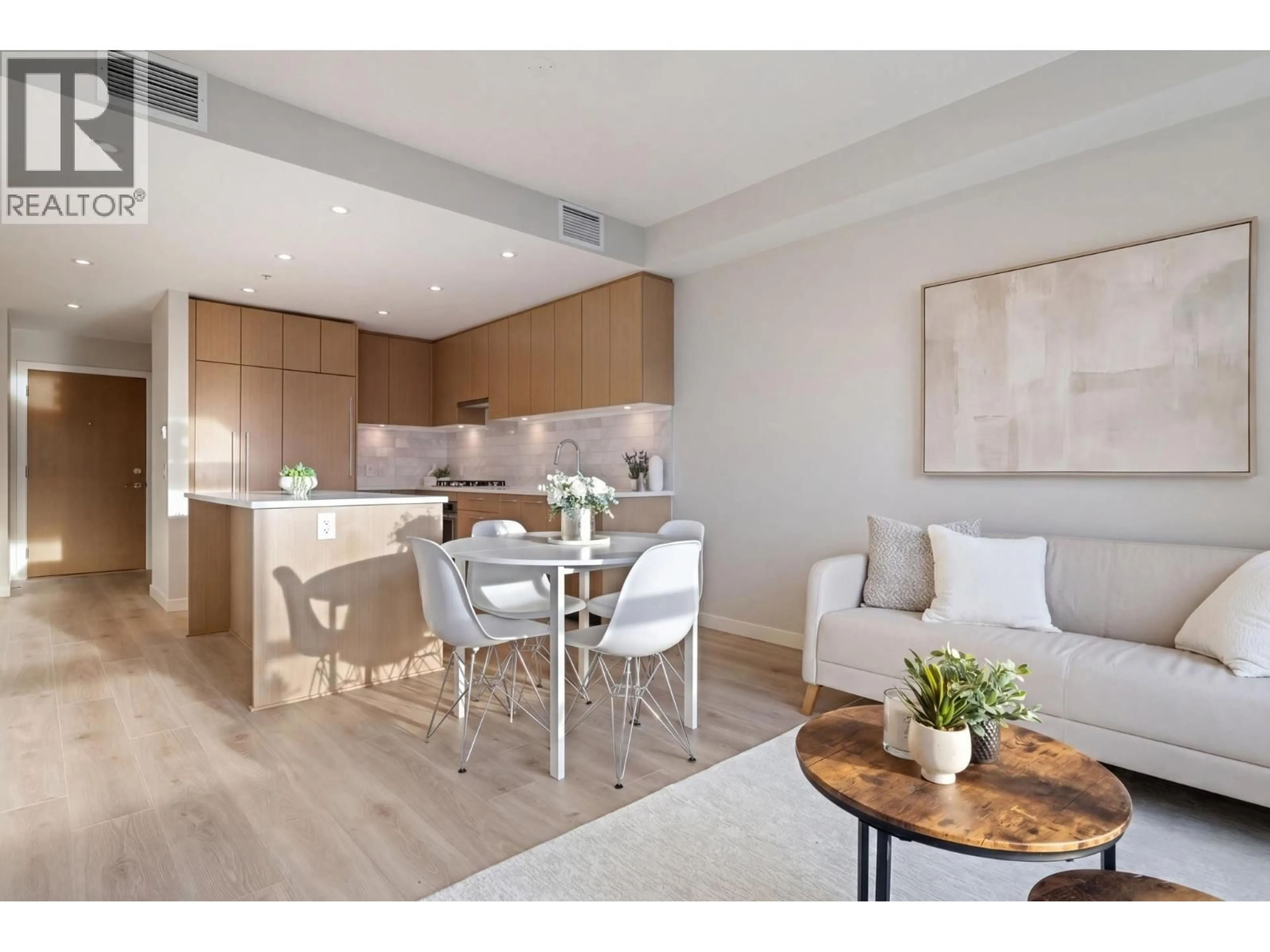 Unknown for 312 - 110 17TH STREET, North Vancouver British Columbia V7L2V5