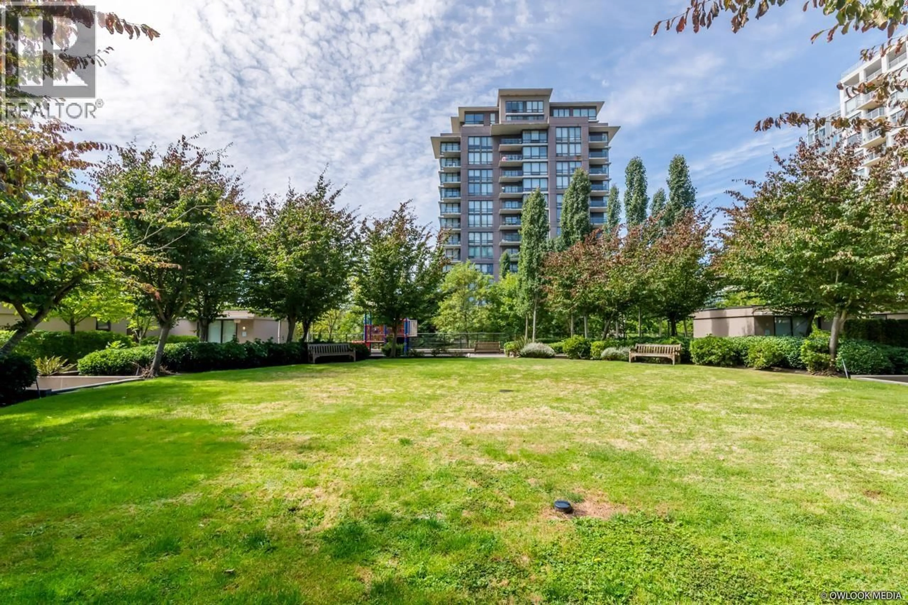 A pic from outside/outdoor area/front of a property/back of a property/a pic from drone, unknown for 603 - 6333 KATSURA STREET, Richmond British Columbia V6Y4L9