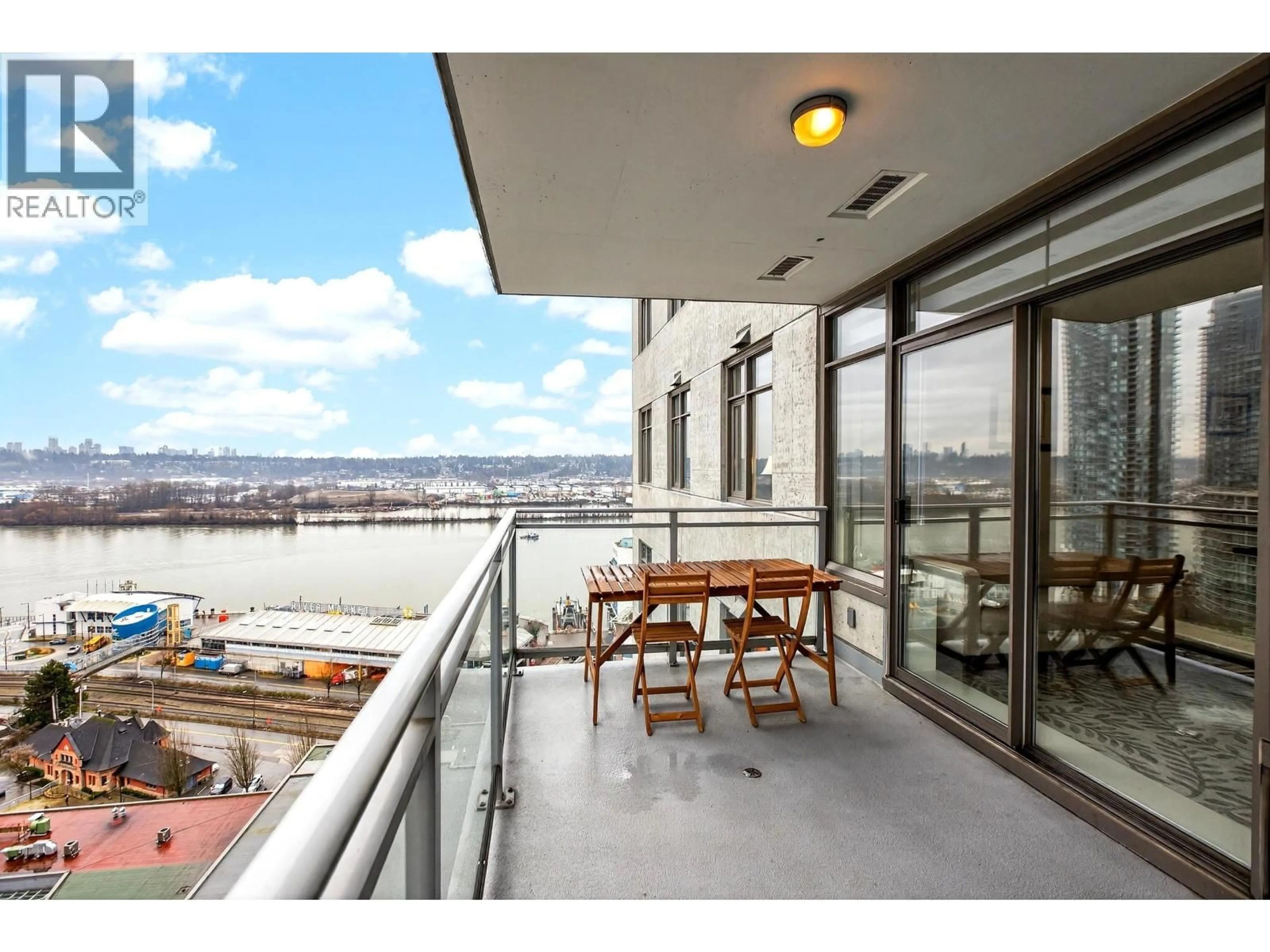 Balcony in the apartment, unknown for 2503 - 892 CARNARVON STREET, New Westminster British Columbia V3M0C5