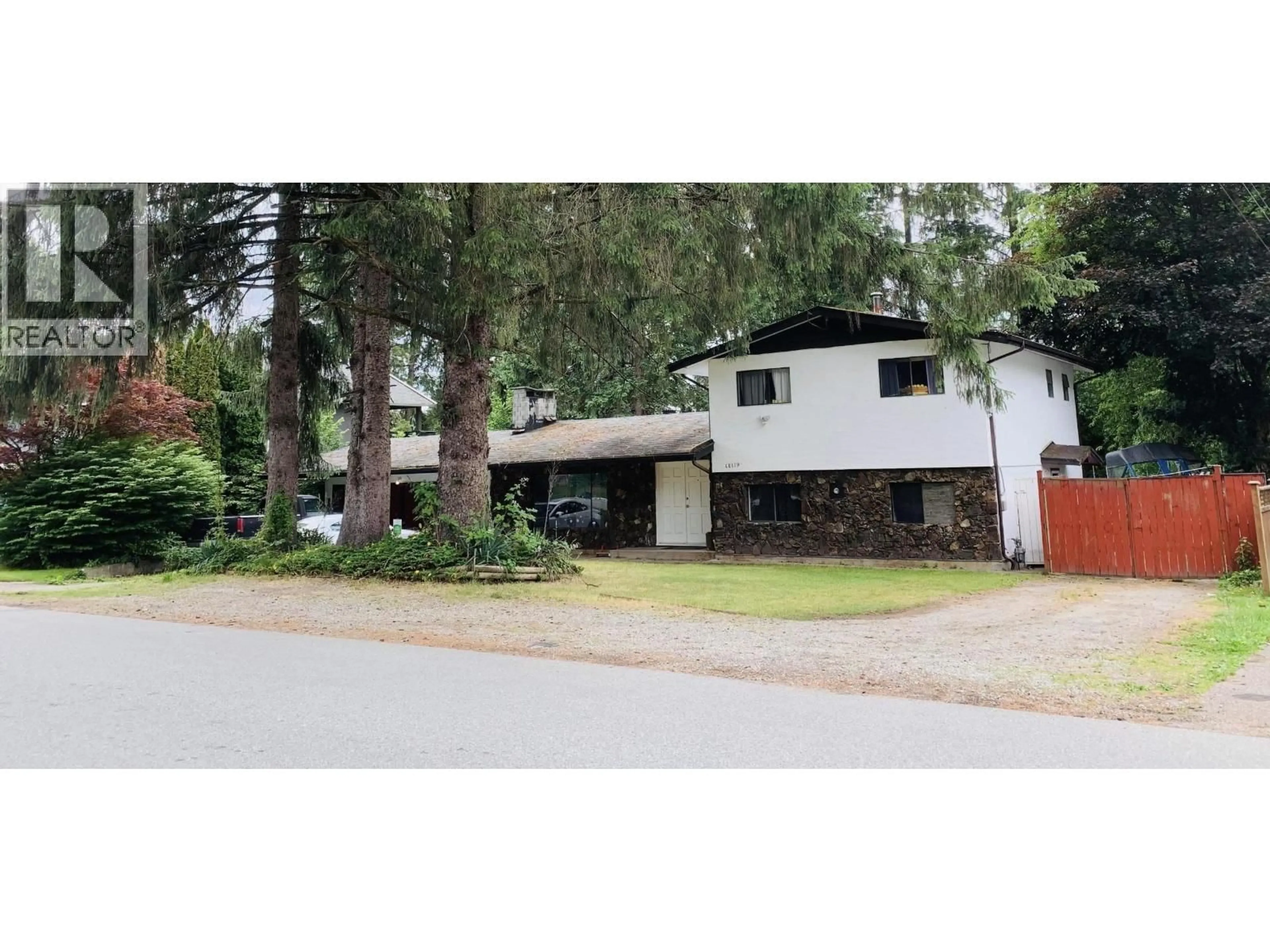 A pic from outside/outdoor area/front of a property/back of a property/a pic from drone, street for 12179 FLETCHER STREET, Maple Ridge British Columbia V2X6L1