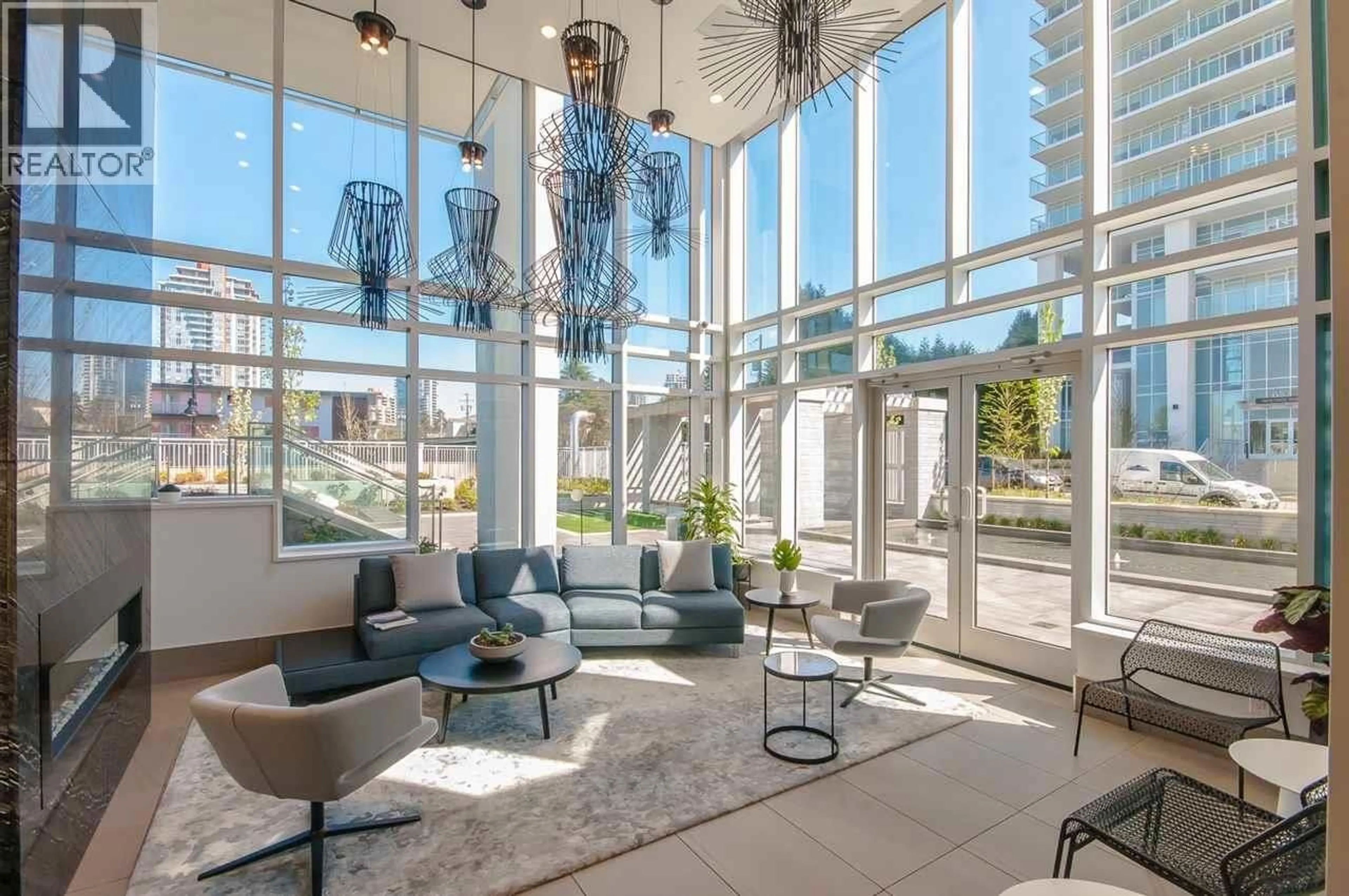 Lobby for 1003 - 652 WHITING WAY, Coquitlam British Columbia V3J0K3