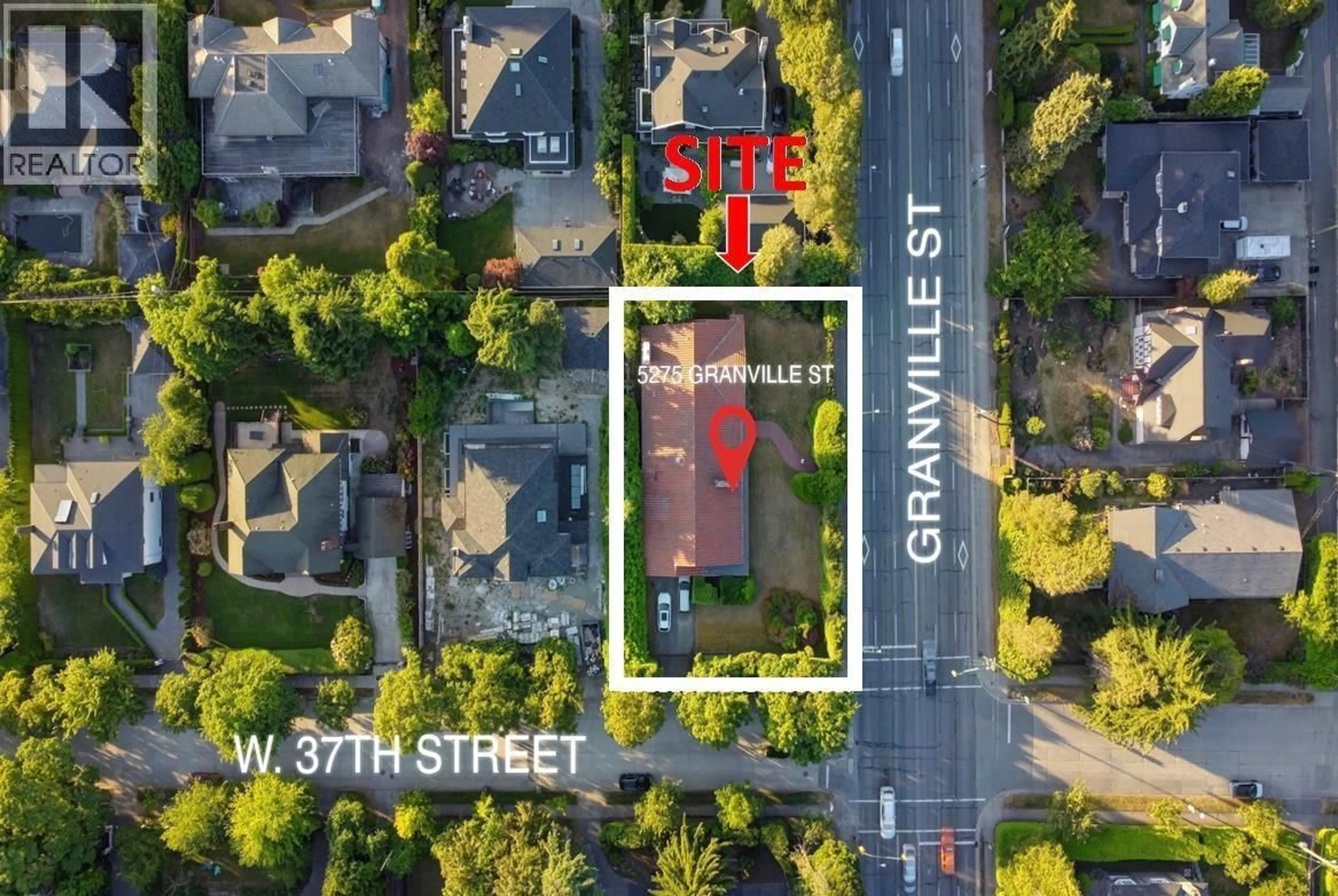 A pic from outside/outdoor area/front of a property/back of a property/a pic from drone, street for 5275 GRANVILLE STREET, Vancouver British Columbia V6M3B9