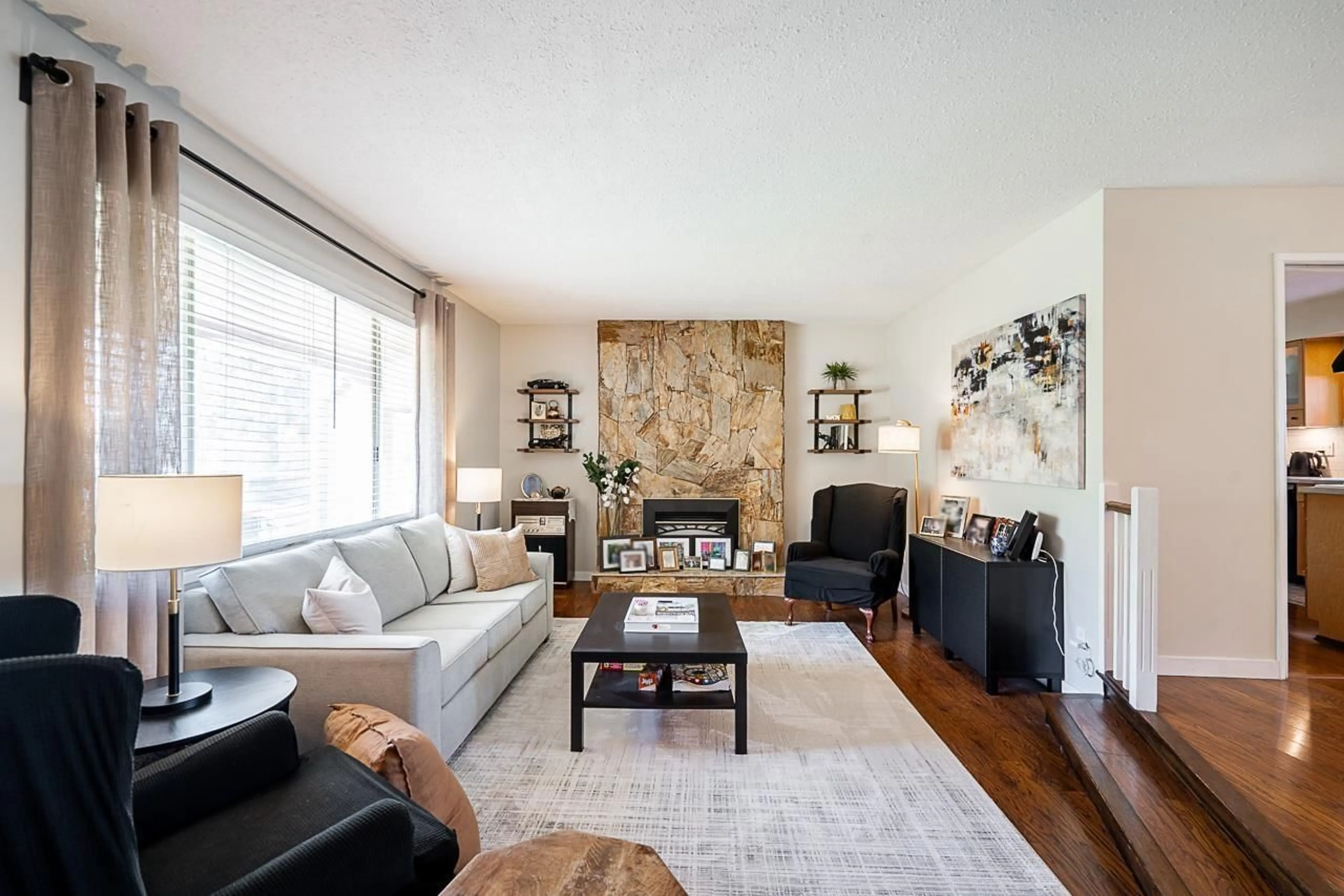 Living room with furniture, unknown for 4628 207A STREET, Langley British Columbia V3A5N3