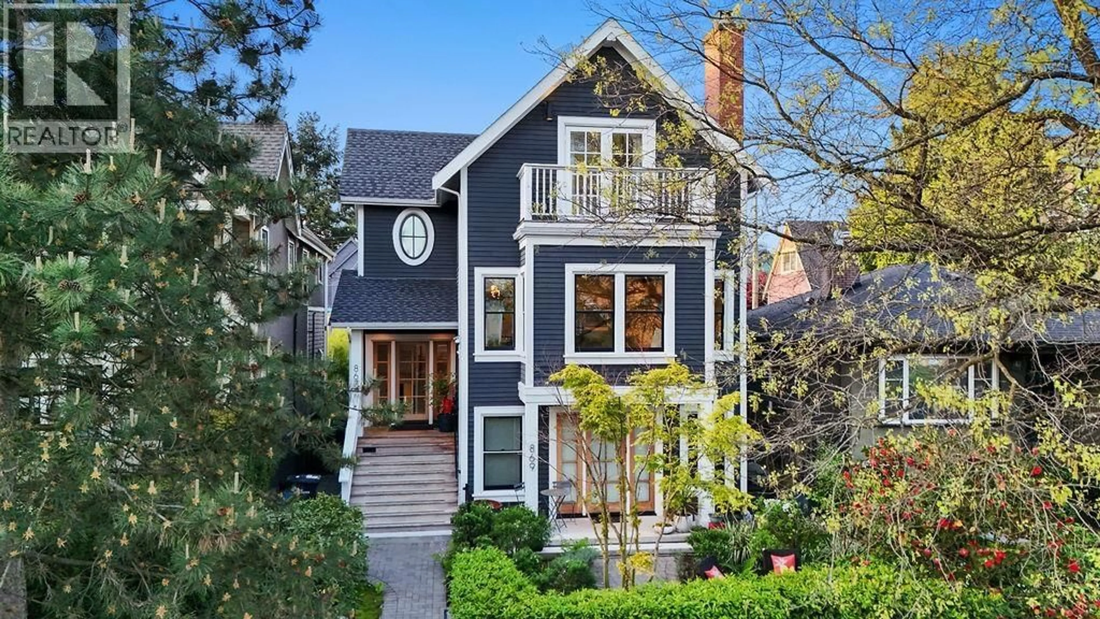 Home with brick exterior material, street for 867 GEORGIA STREET, Vancouver British Columbia V6A2A4