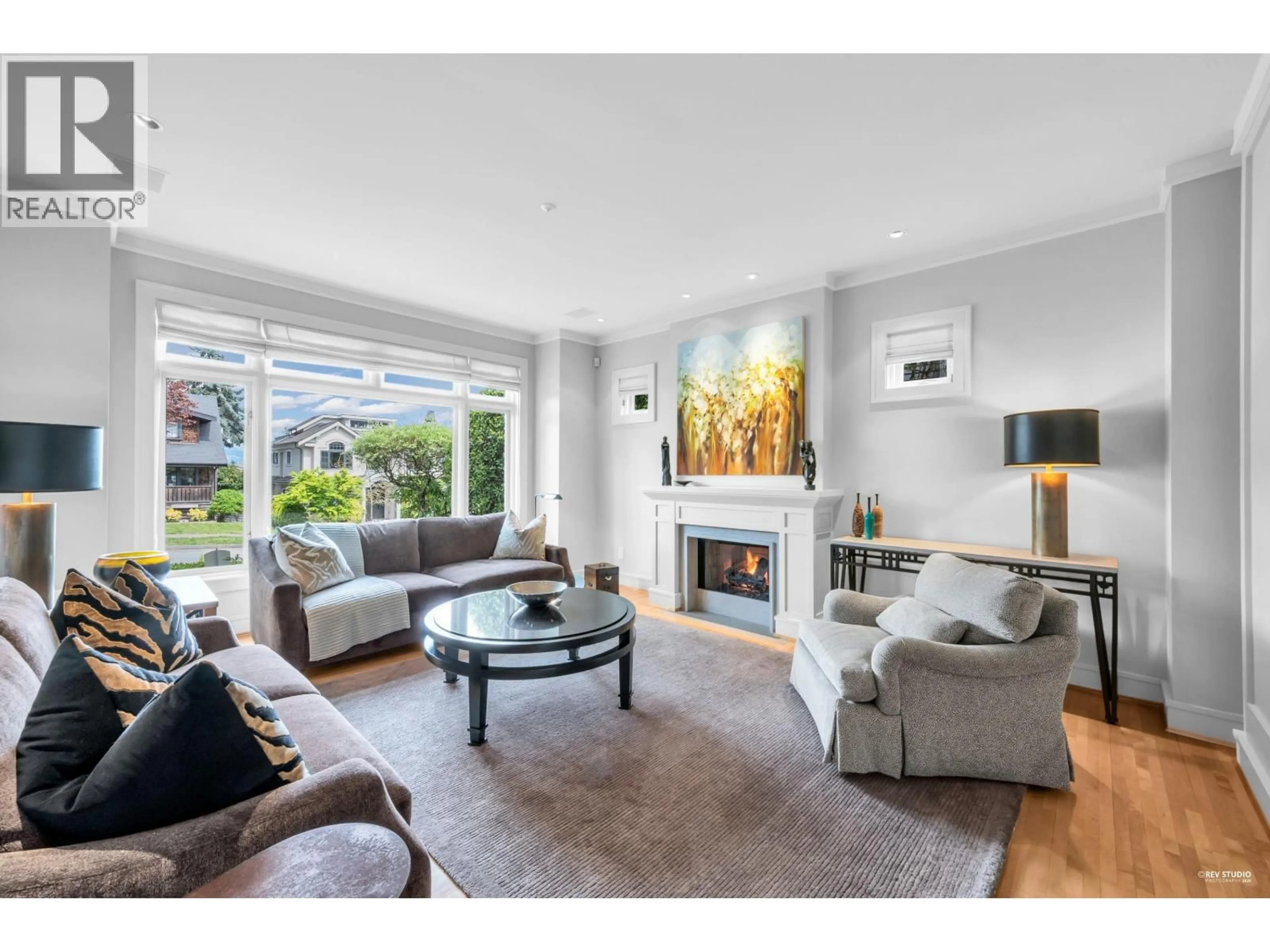 Living room with furniture, unknown for 2722 31ST AVENUE, Vancouver British Columbia V6L2A1