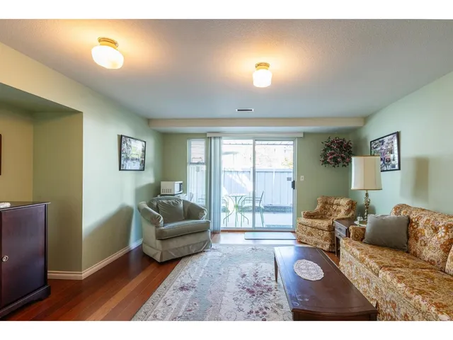 4 - 13919 70 AVENUE, Surrey 5