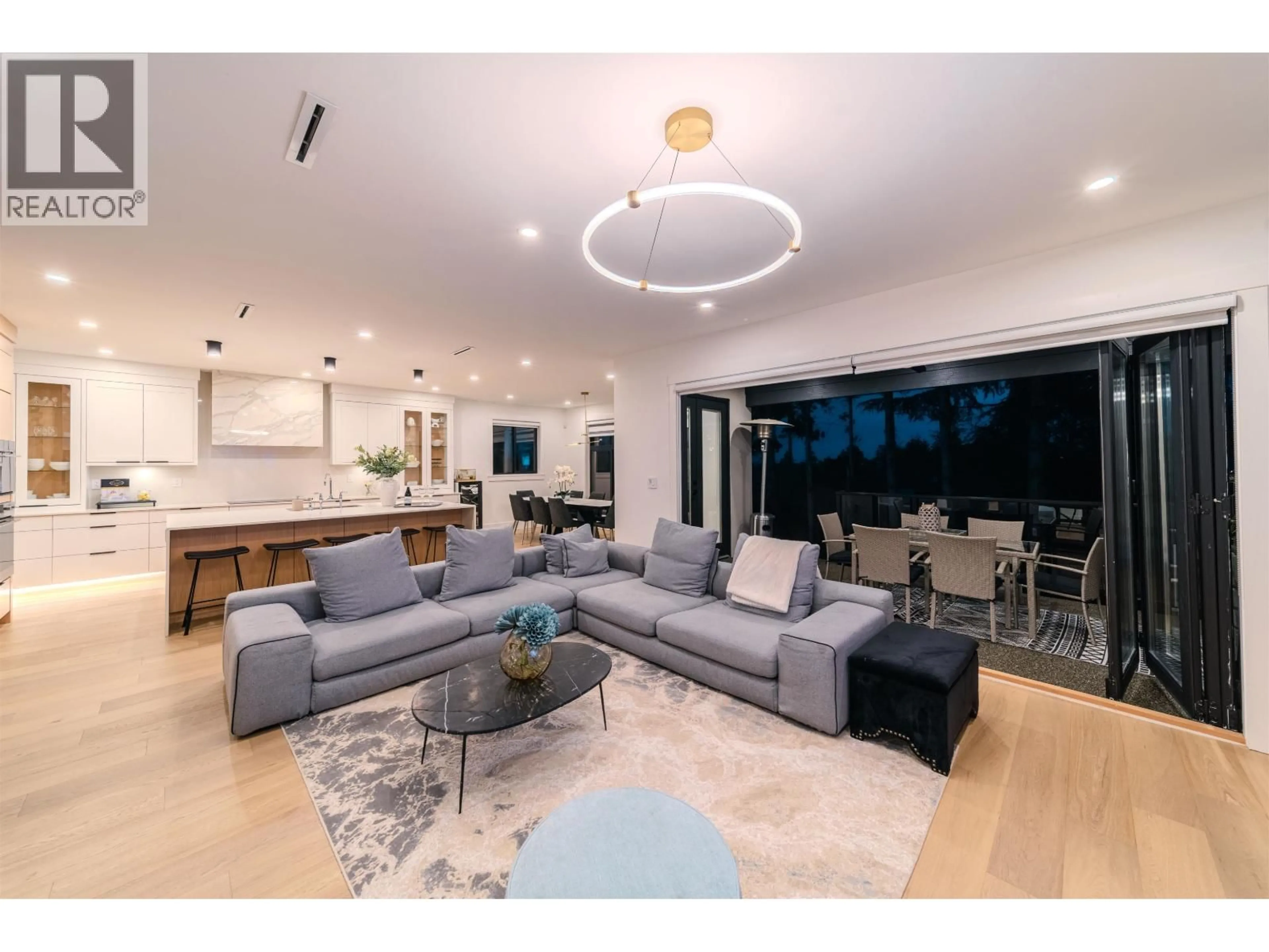 Living room with furniture, unknown for 282 56TH STREET, Delta British Columbia V4L1Z2
