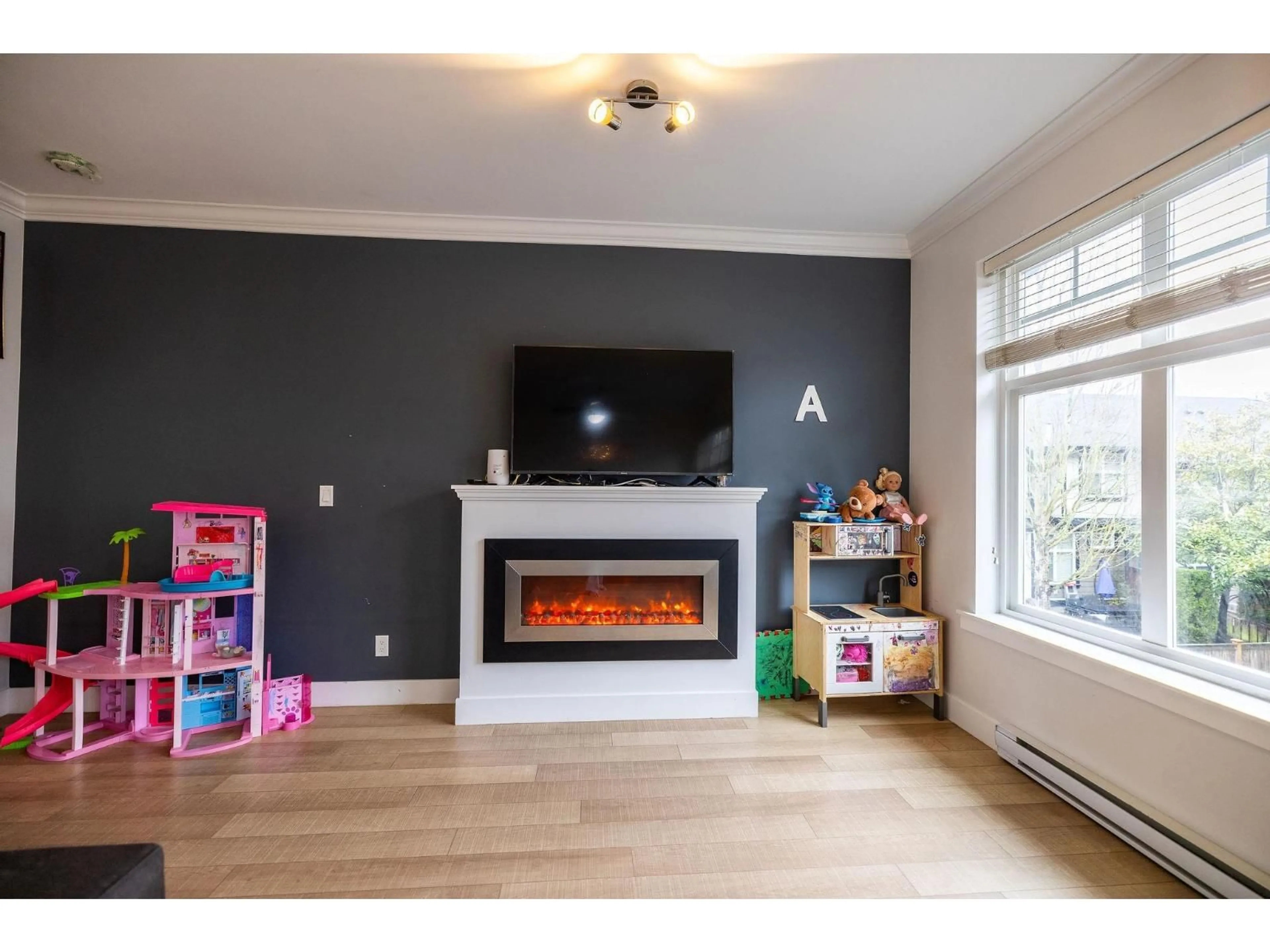 Unknown for 7 - 6350 142 STREET, Surrey British Columbia V3X1B8
