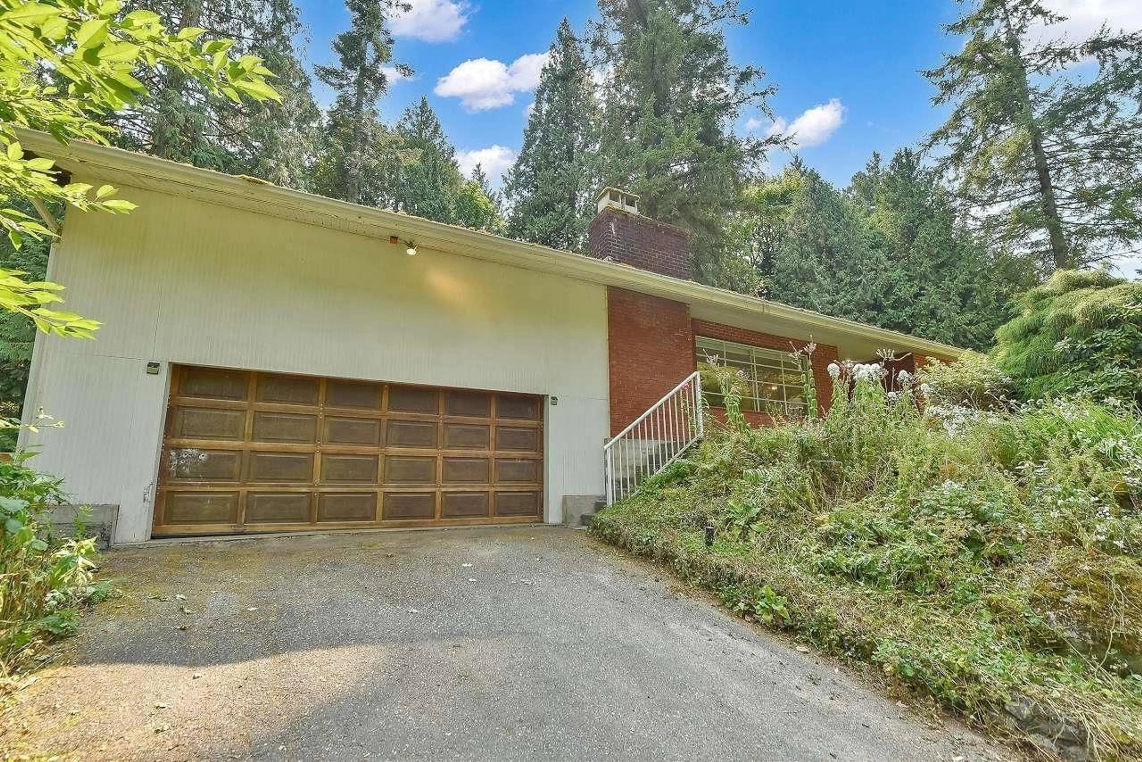 Unknown for 13428 CRESCENT ROAD, Surrey British Columbia V4P1K8