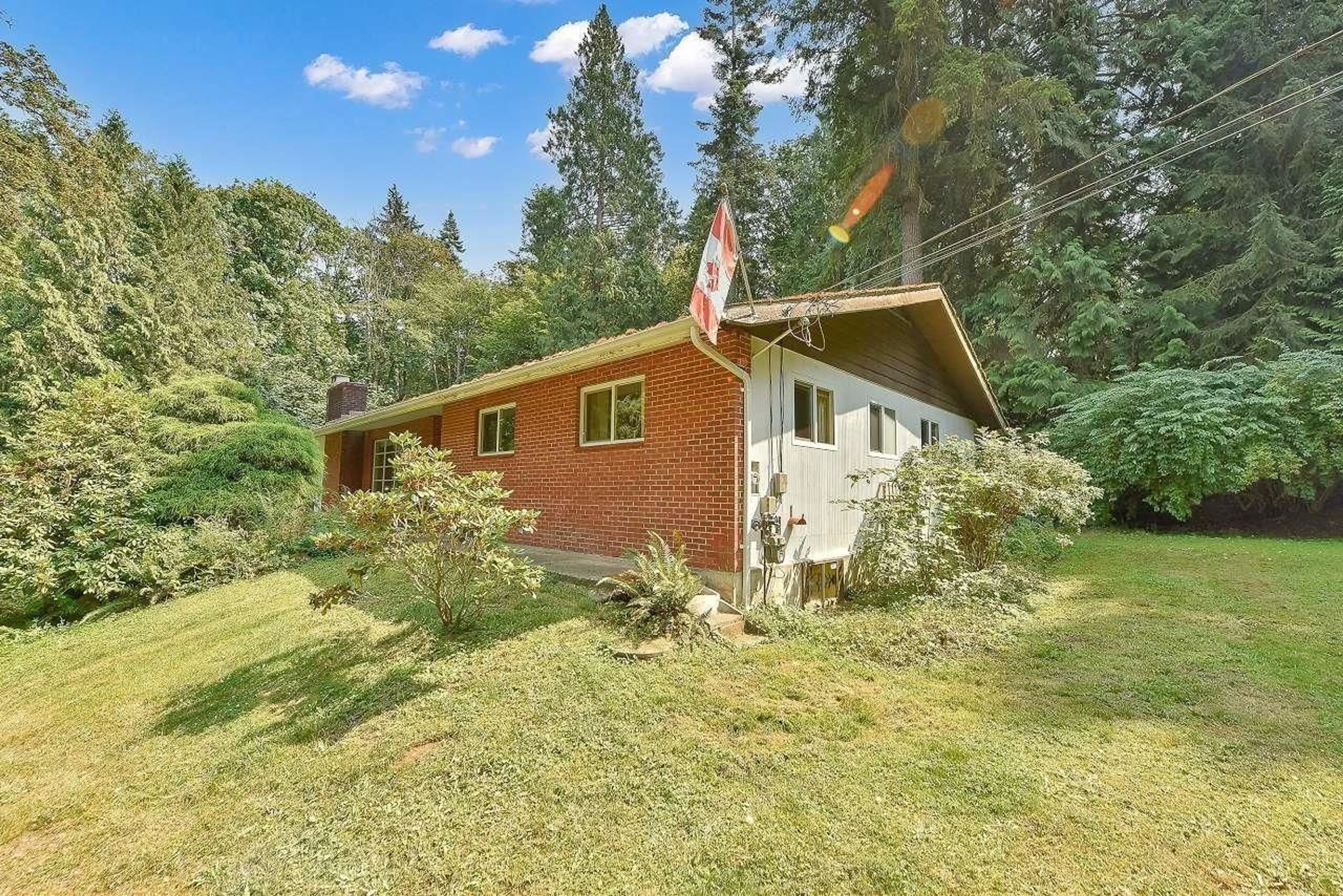 Unknown for 13428 CRESCENT ROAD, Surrey British Columbia V4P1K8