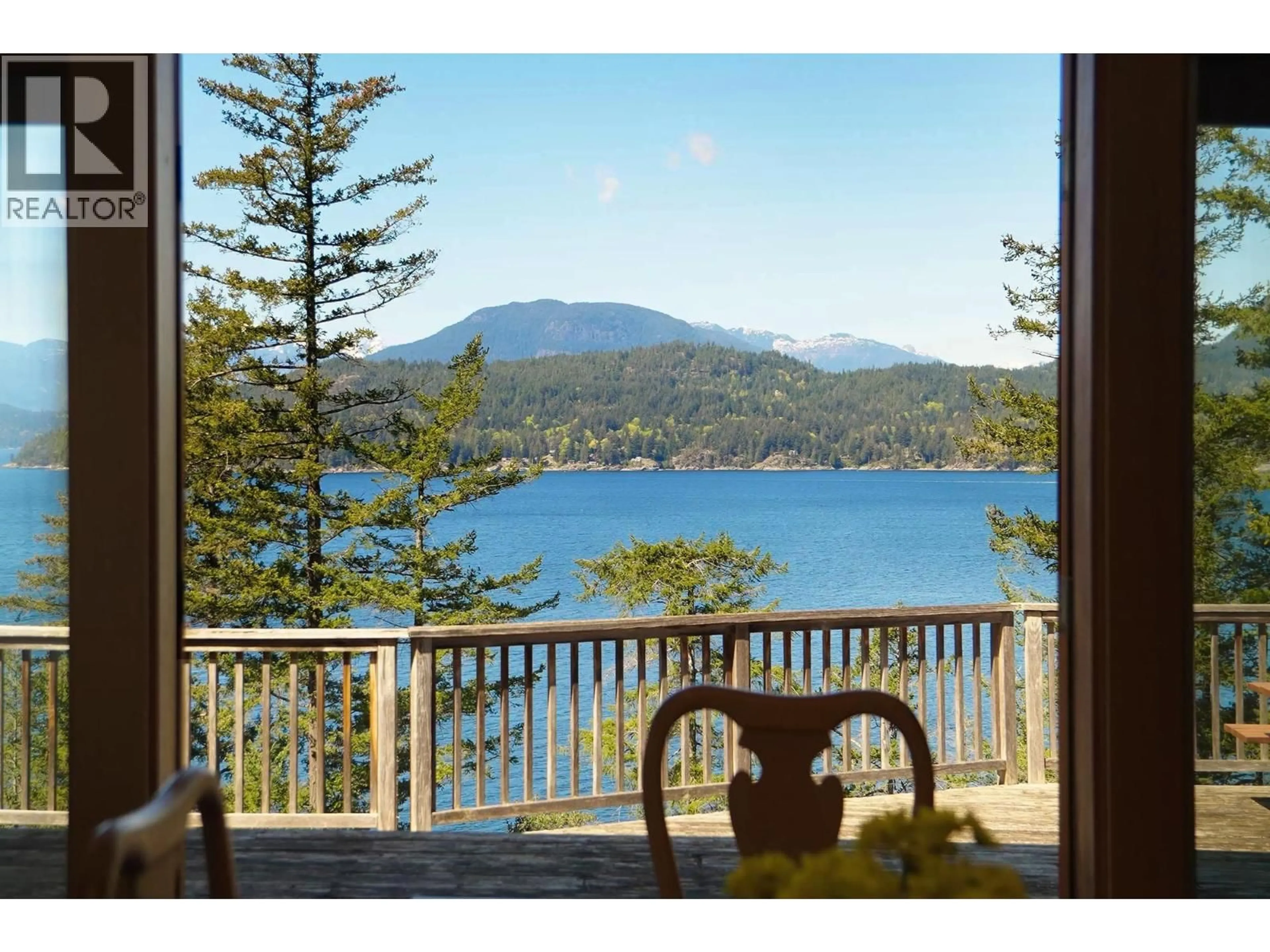 Patio, water/lake/river/ocean view for 520 SMUGGLERS COVE ROAD, Bowen Island British Columbia V0N1G1