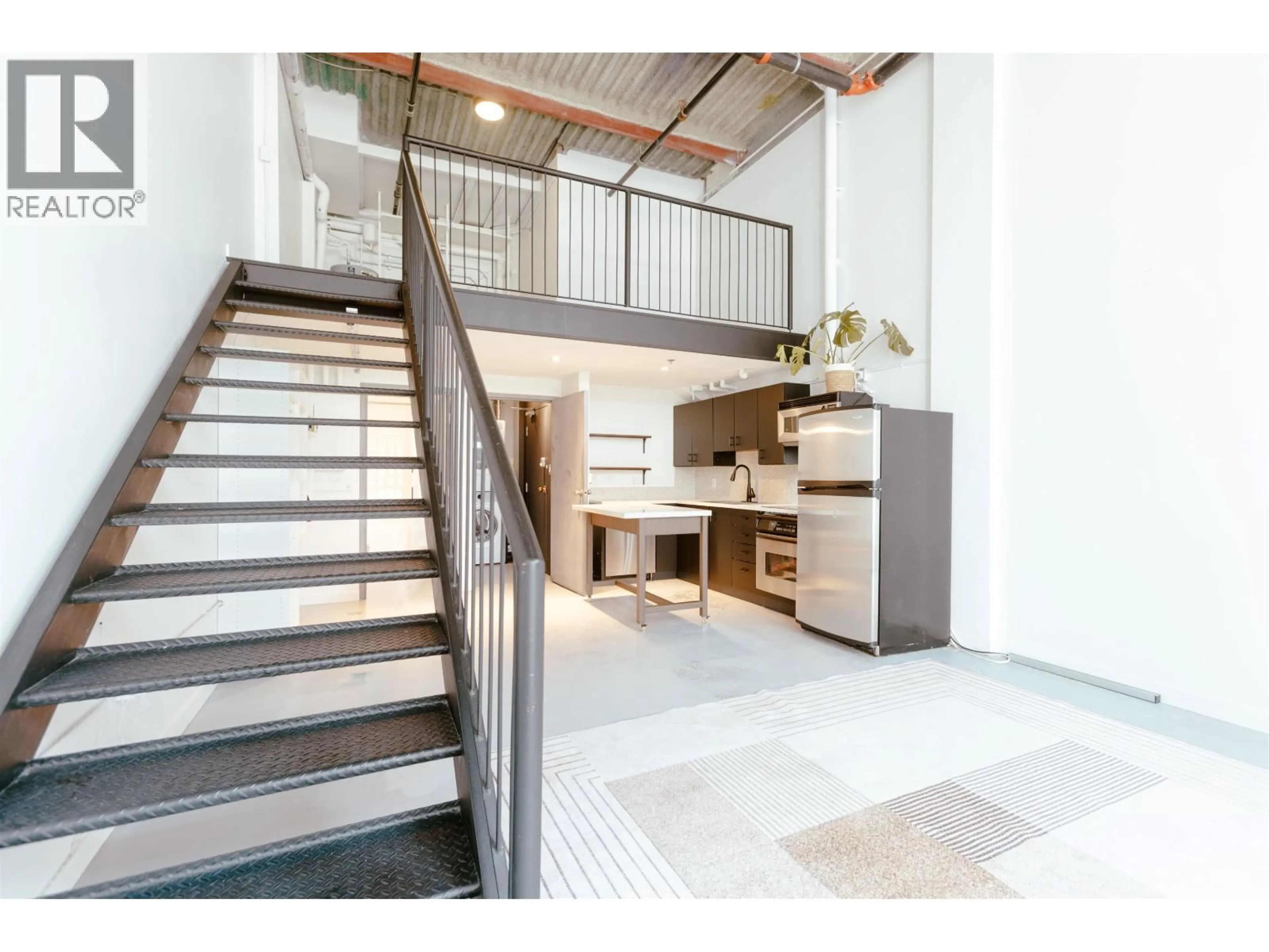 Unknown for 205 - 234 5TH AVENUE, Vancouver British Columbia V5T1H3
