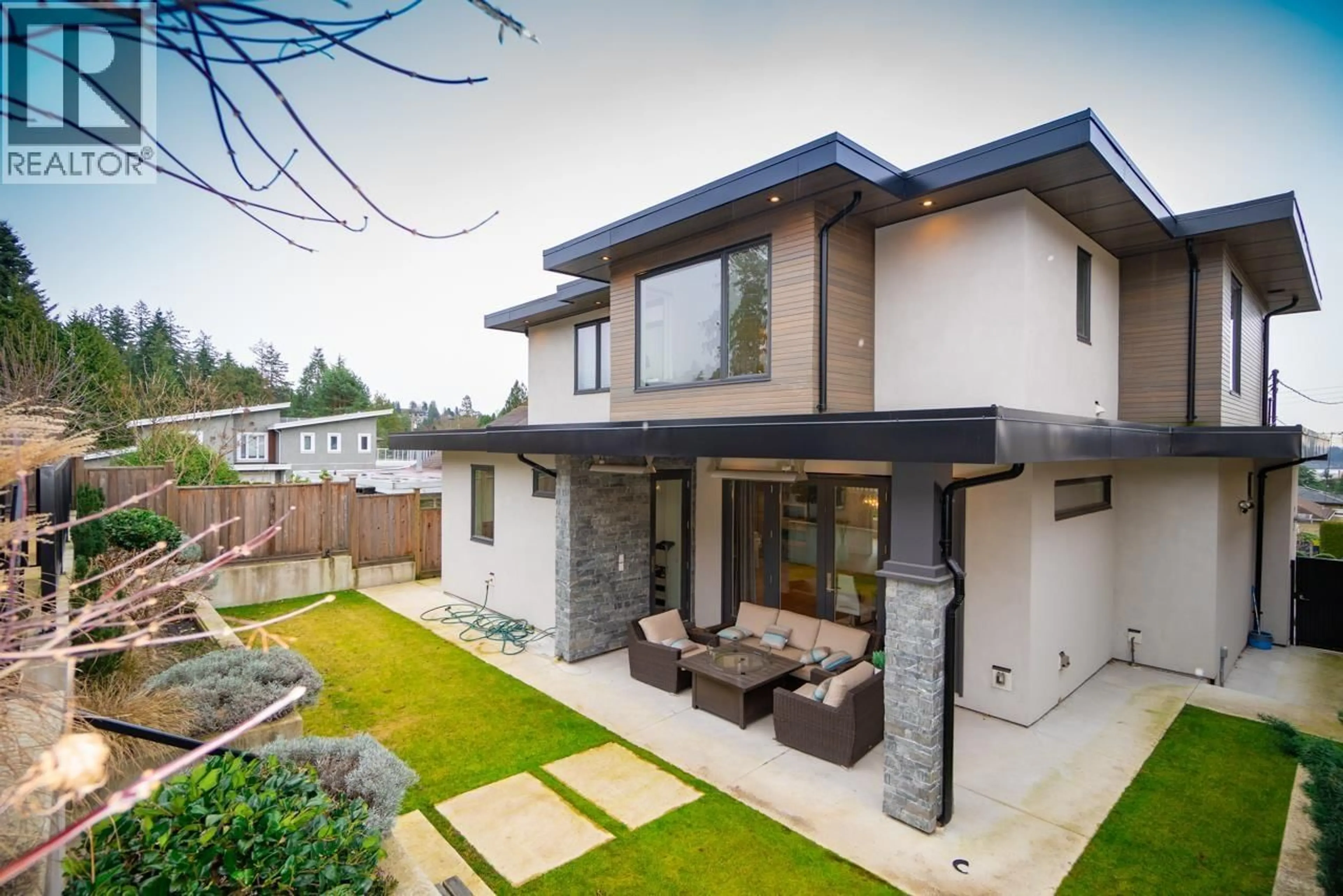 Home with brick exterior material, street for 1465 JEFFERSON AVENUE, West Vancouver British Columbia V7T2B6