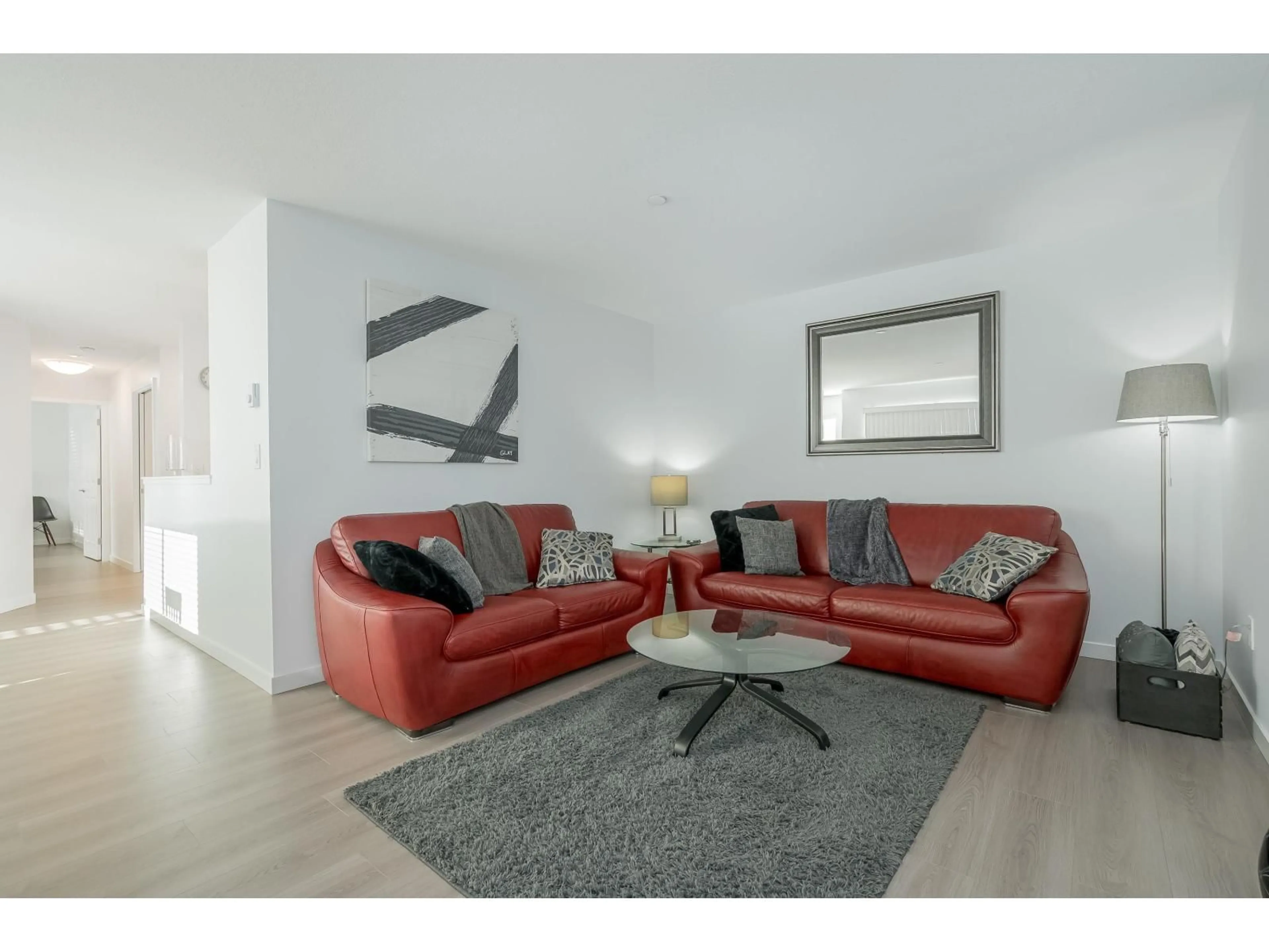 Living room with furniture, unknown for 101 - 7265 HAIG STREET, Mission British Columbia V2V6N3