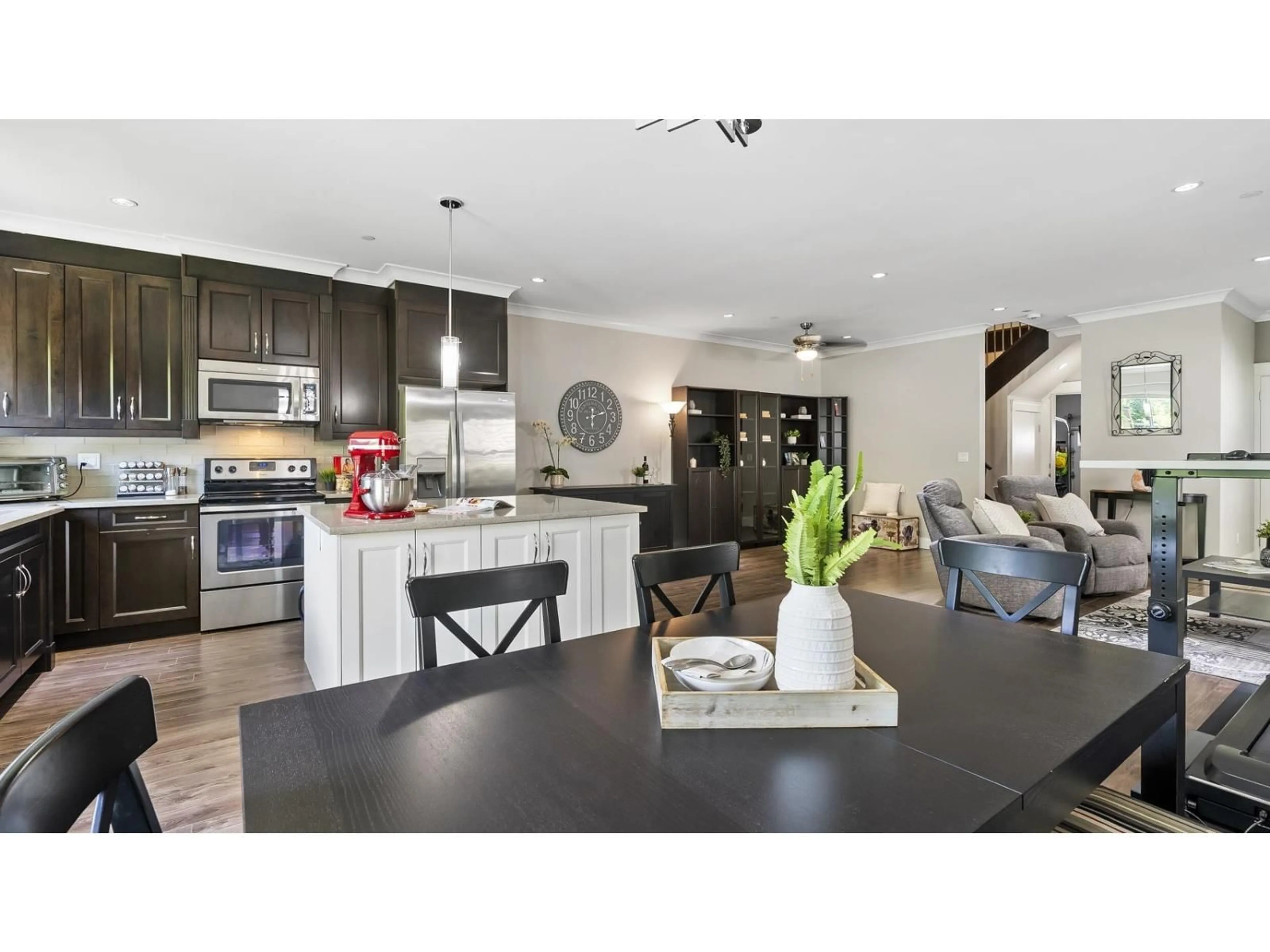 Open concept kitchen, wood/laminate floor for 3 - 19938 70TH AVENUE, Langley British Columbia V2Y3C6
