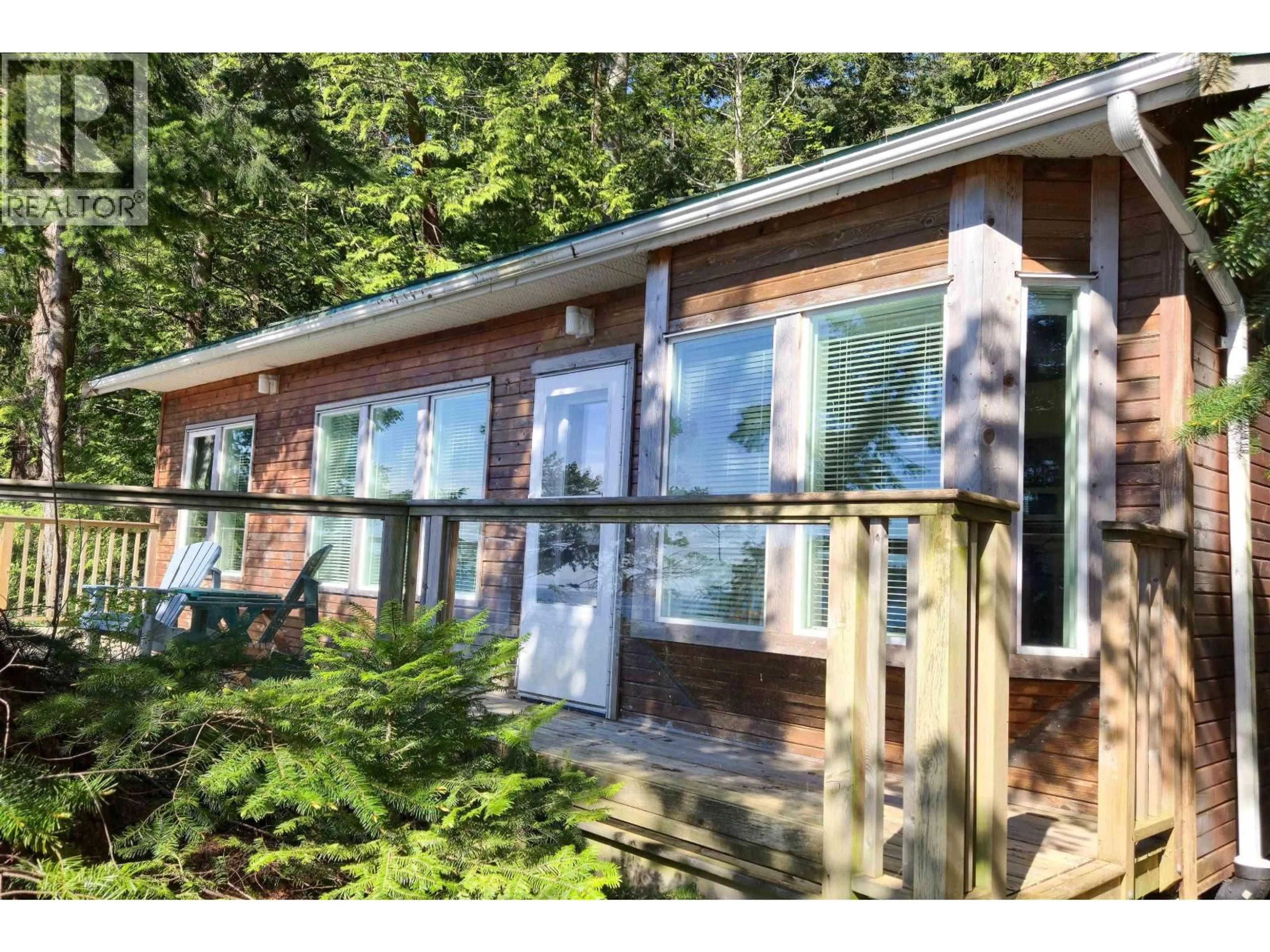 Home with vinyl exterior material, unknown for 65 ESPLANADE ROAD, Keats Island British Columbia V0N1V0