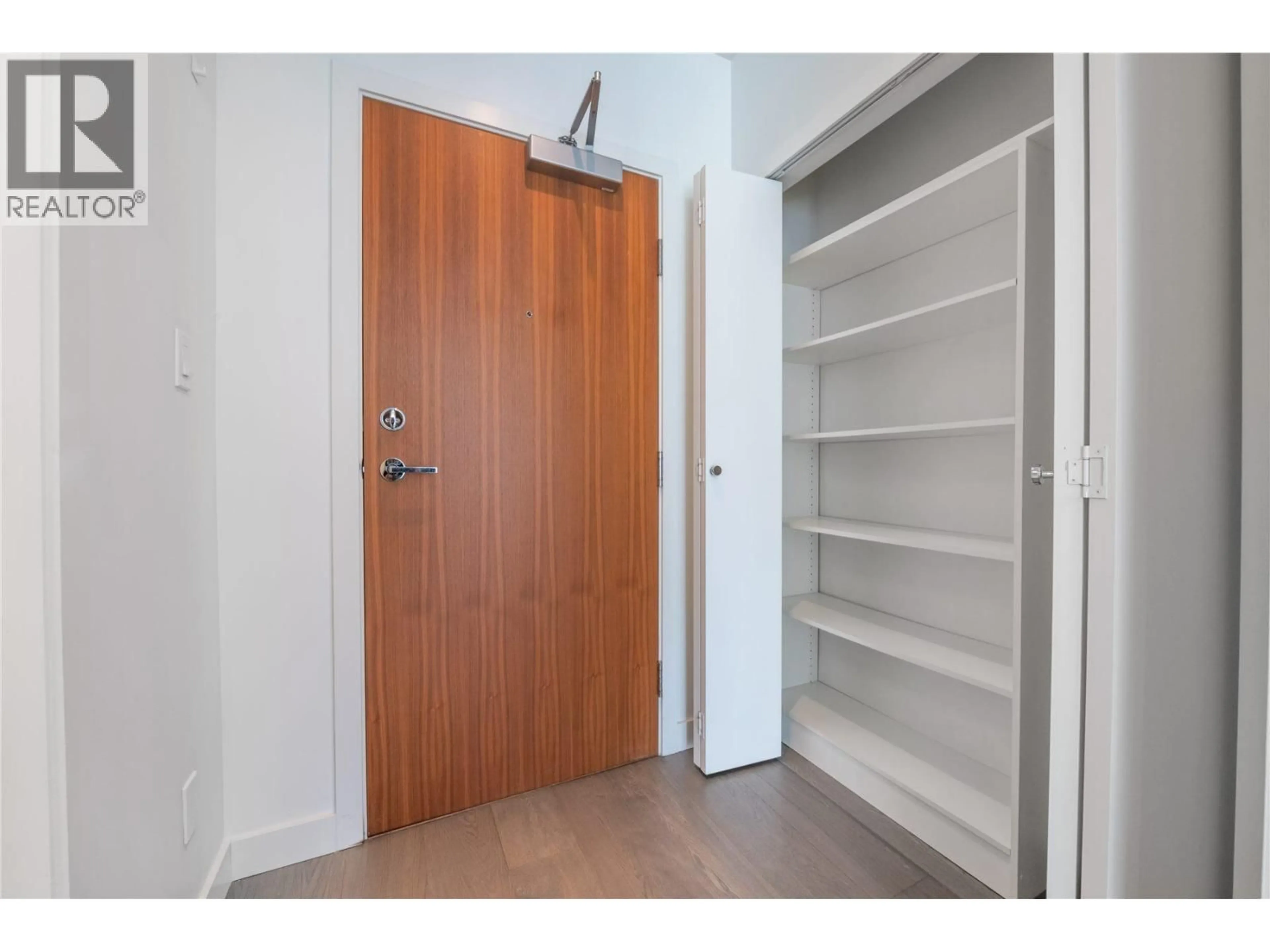 Storage room or clothes room or walk-in closet for 3803 - 6588 NELSON AVENUE, Burnaby British Columbia V5H0E8