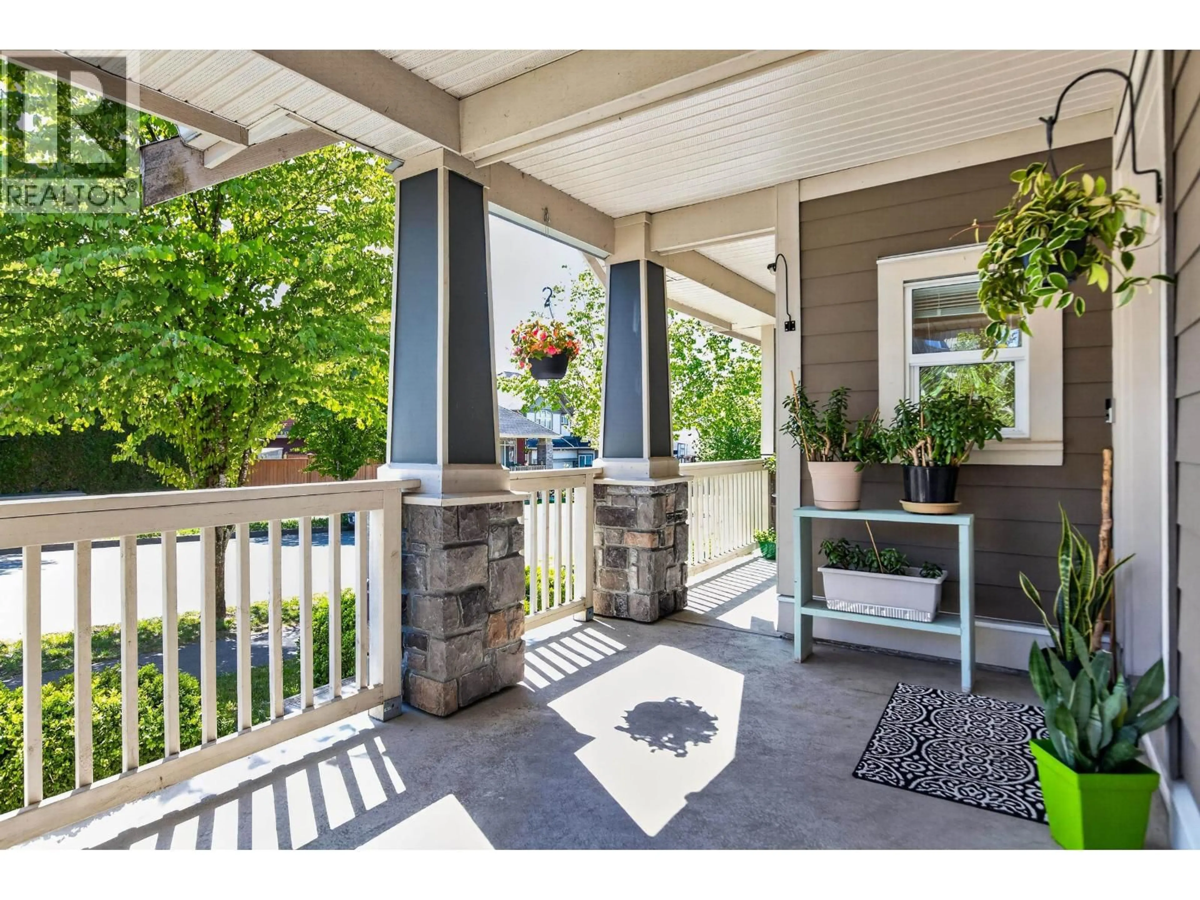 Patio, street for 10131 241A STREET, Maple Ridge British Columbia V2W0E6