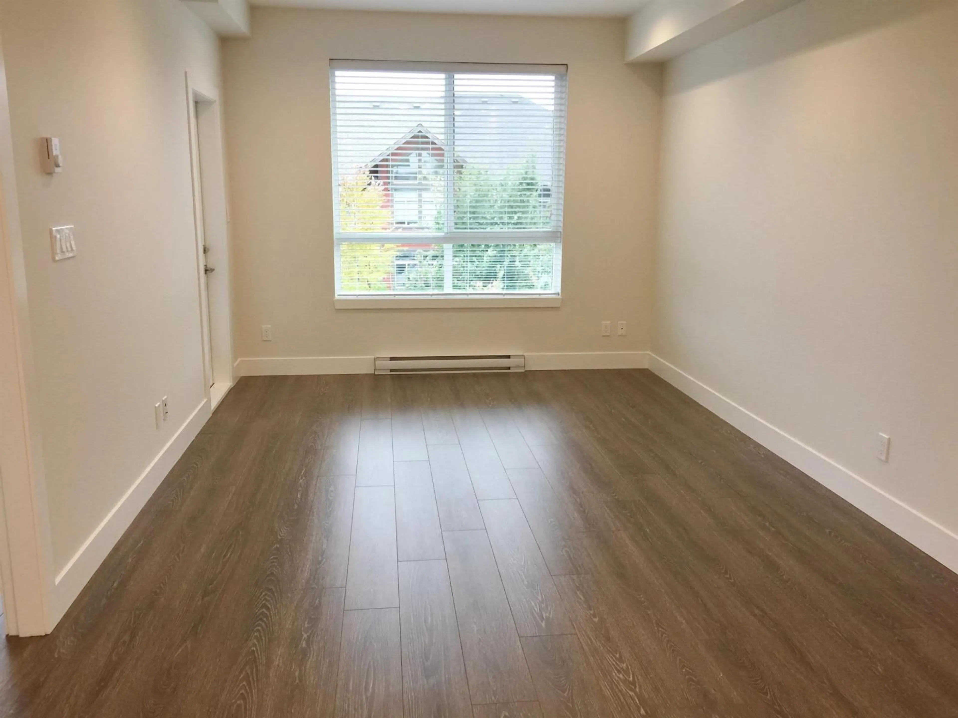 A pic of a room for 418 - 15351 101 AVENUE, Surrey British Columbia V3R0G2