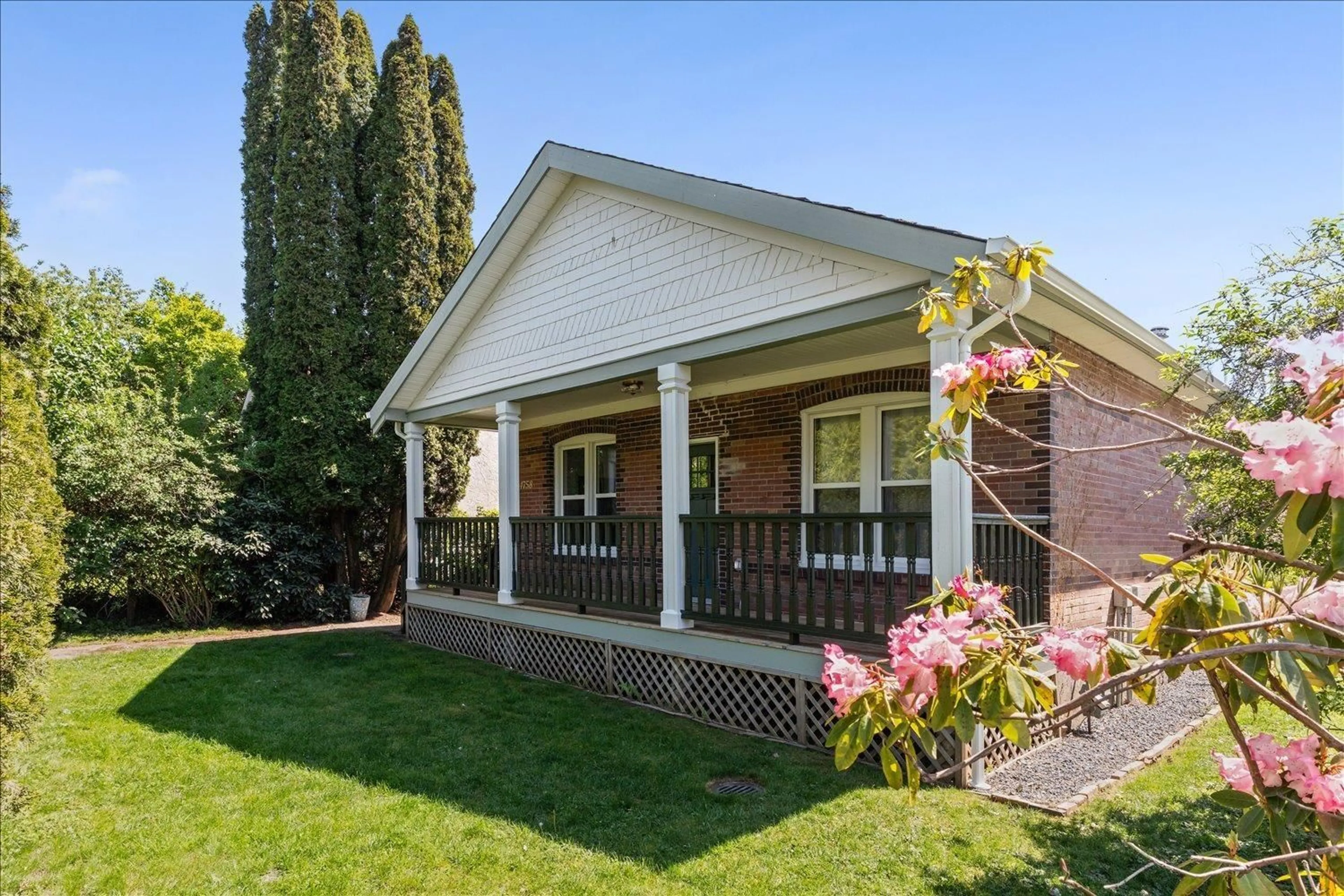 Home with brick exterior material, unknown for 34758 CLAYBURN ROAD, Abbotsford British Columbia V2S7Y9