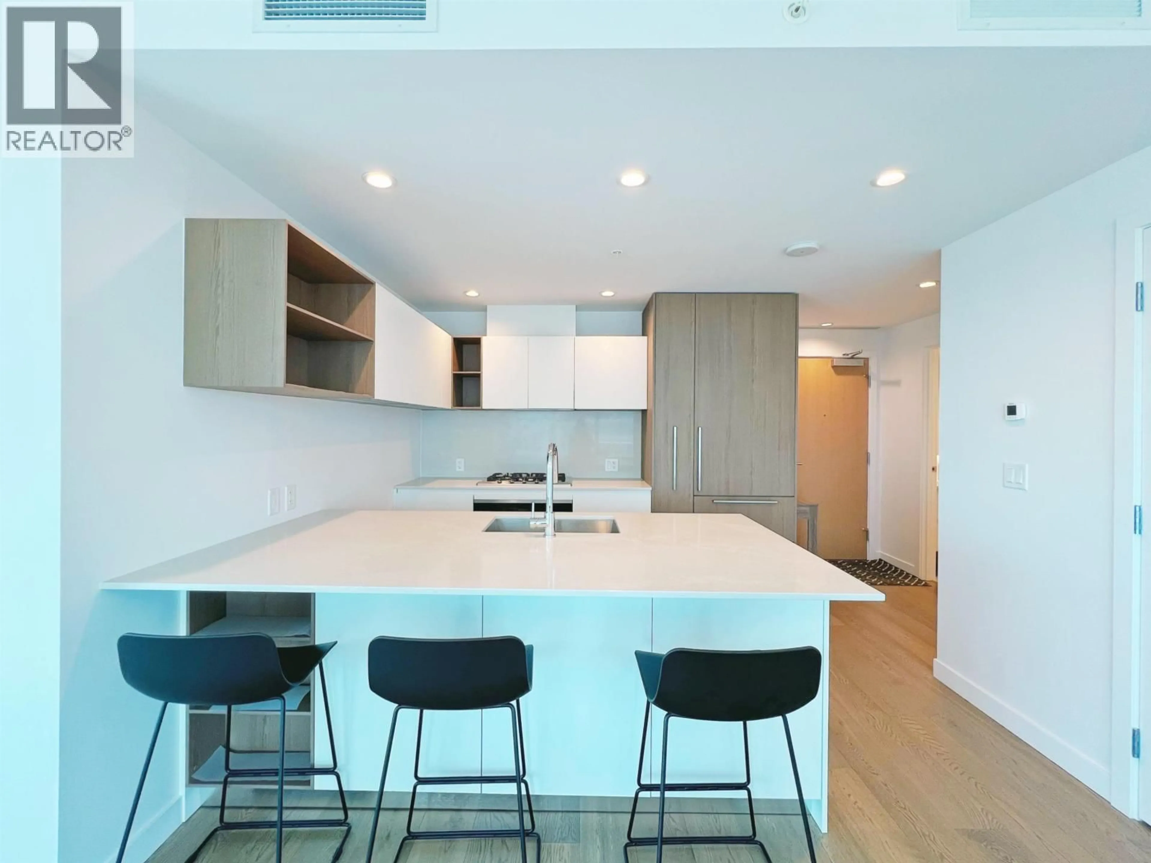 Open concept kitchen, unknown for 3104 - 6000 MCKAY AVENUE, Burnaby British Columbia V5H0K2