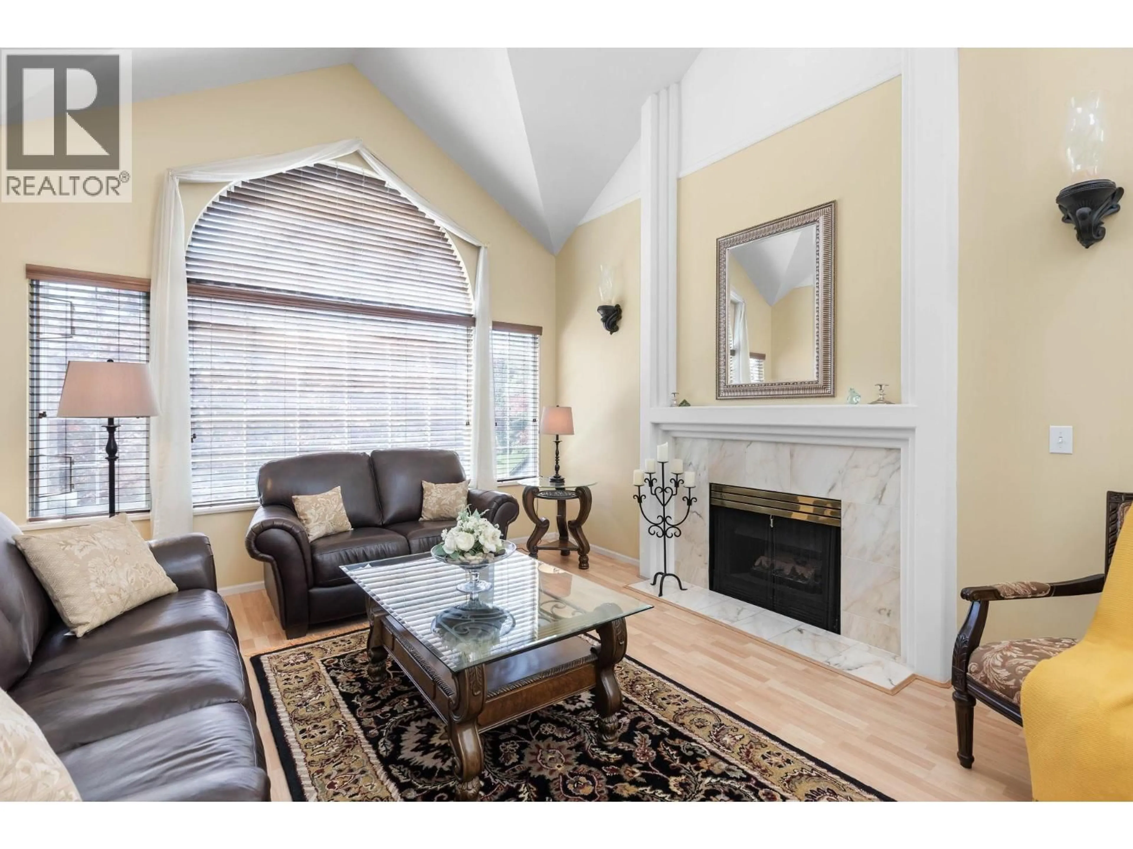 Living room with furniture, unknown for 2905 CLIFFROSE CRESCENT, Coquitlam British Columbia V3E2S9