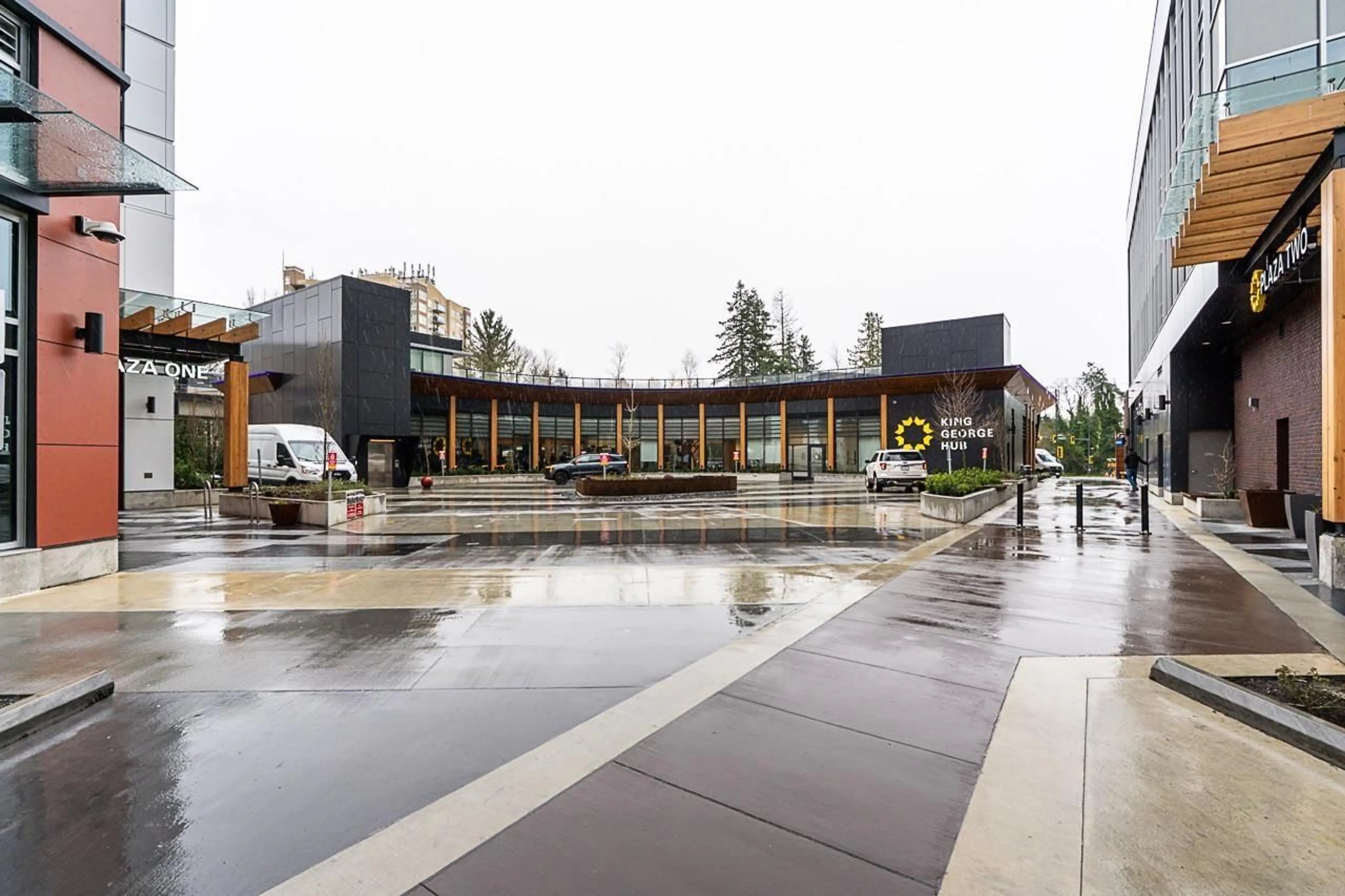 Patio, street for 1704 - 13745 GEORGE JUNCTION, Surrey British Columbia V3T0R1