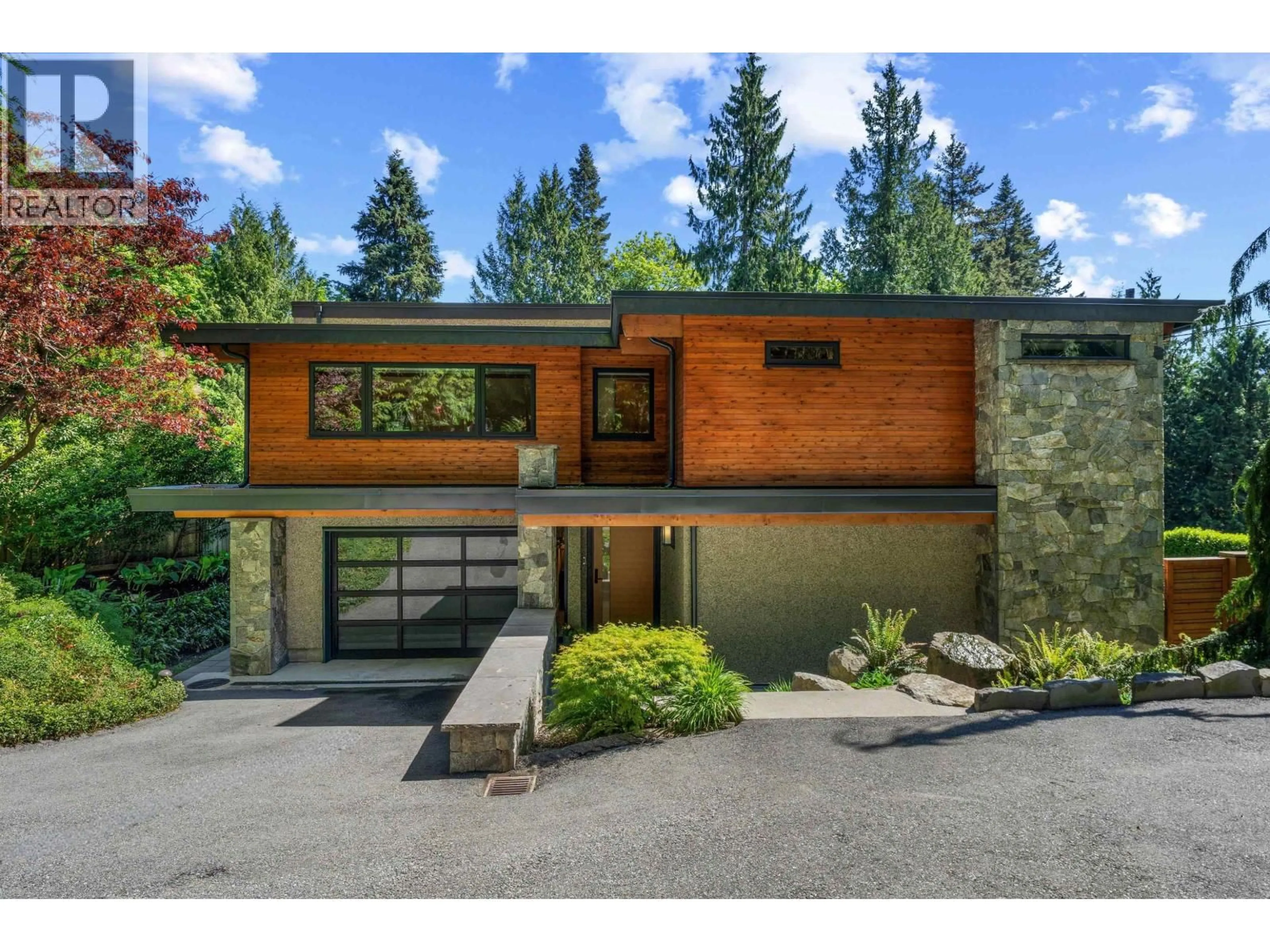 Home with brick exterior material, street for 6184 EASTMONT DRIVE, West Vancouver British Columbia V7W1X3