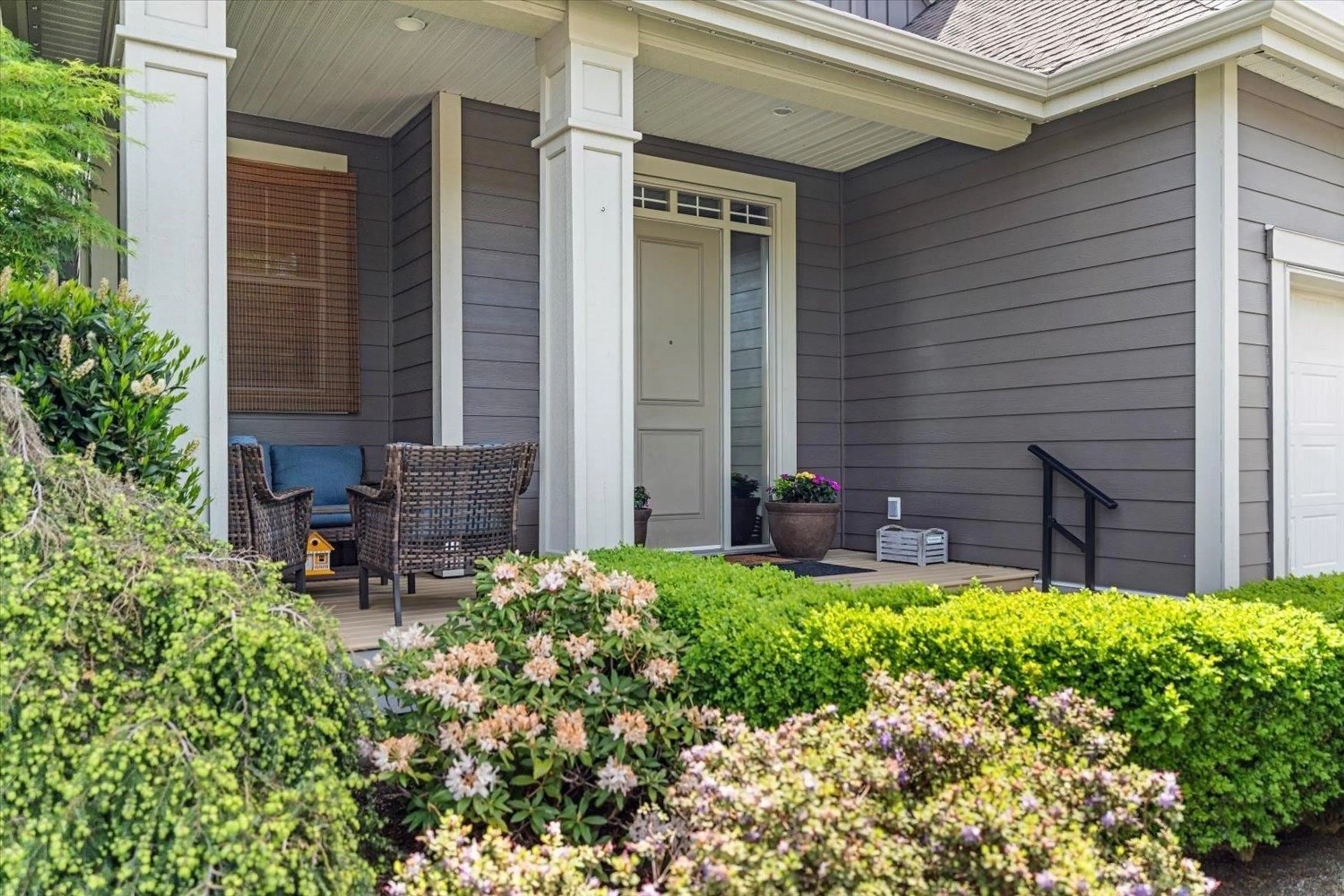 Patio, street for 5950 SAPPERS WAY, Chilliwack British Columbia V2R0H1