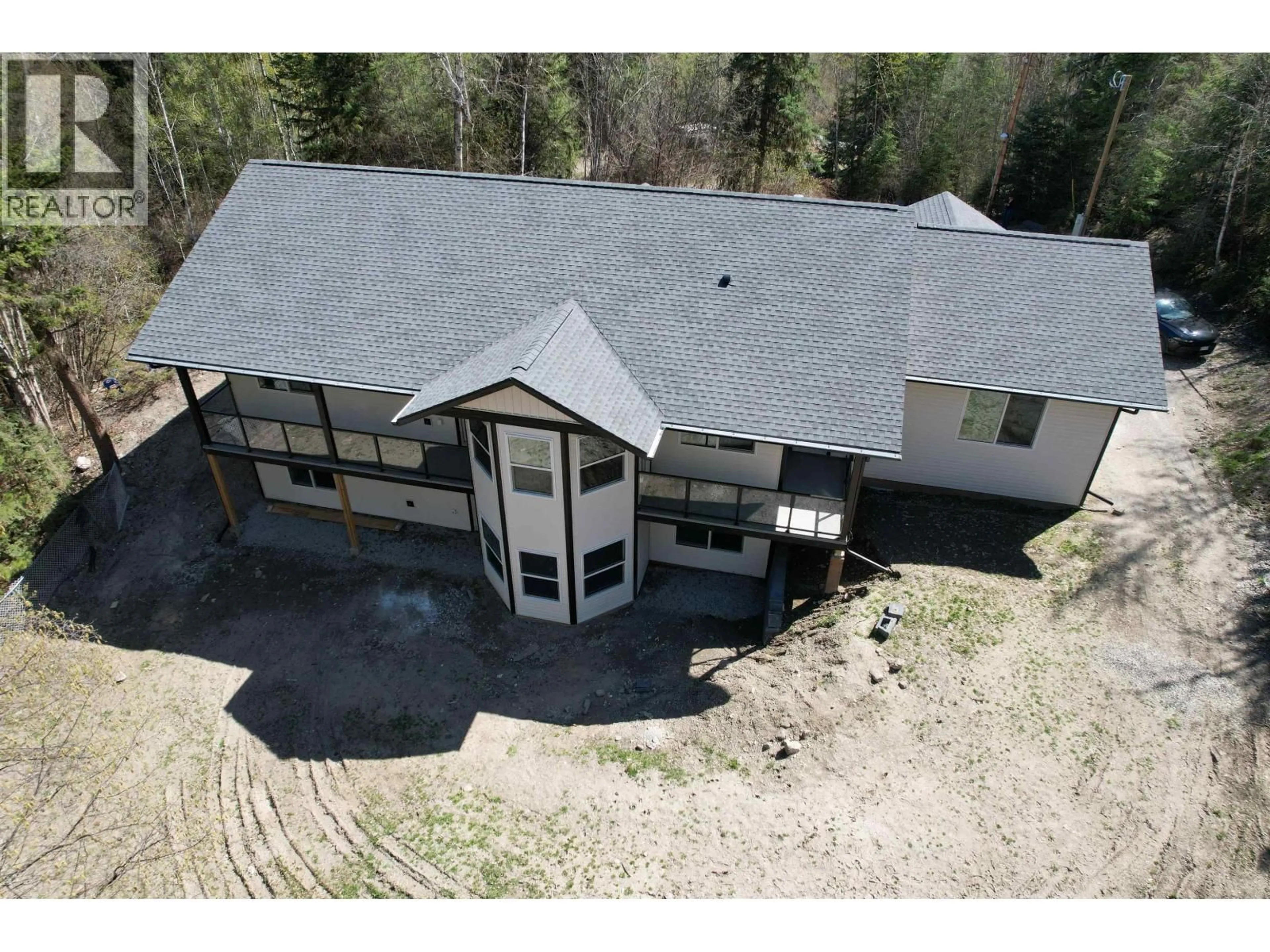 A pic from outside/outdoor area/front of a property/back of a property/a pic from drone, building for 1980 HIGDON ROAD, Quesnel British Columbia V2J6J6