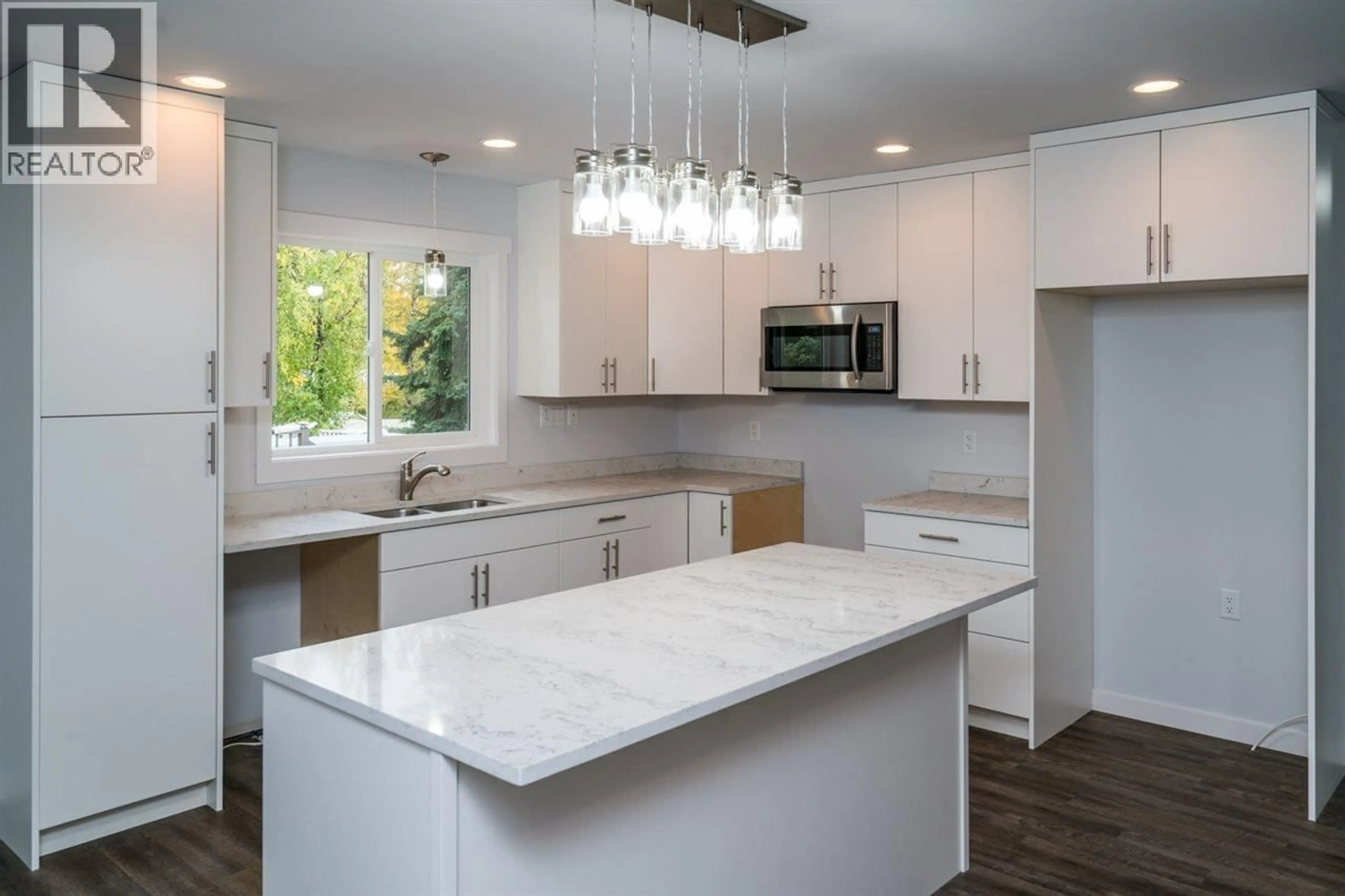Open concept kitchen, unknown for 8191 SABYAM ROAD, Prince George British Columbia V2K2K4