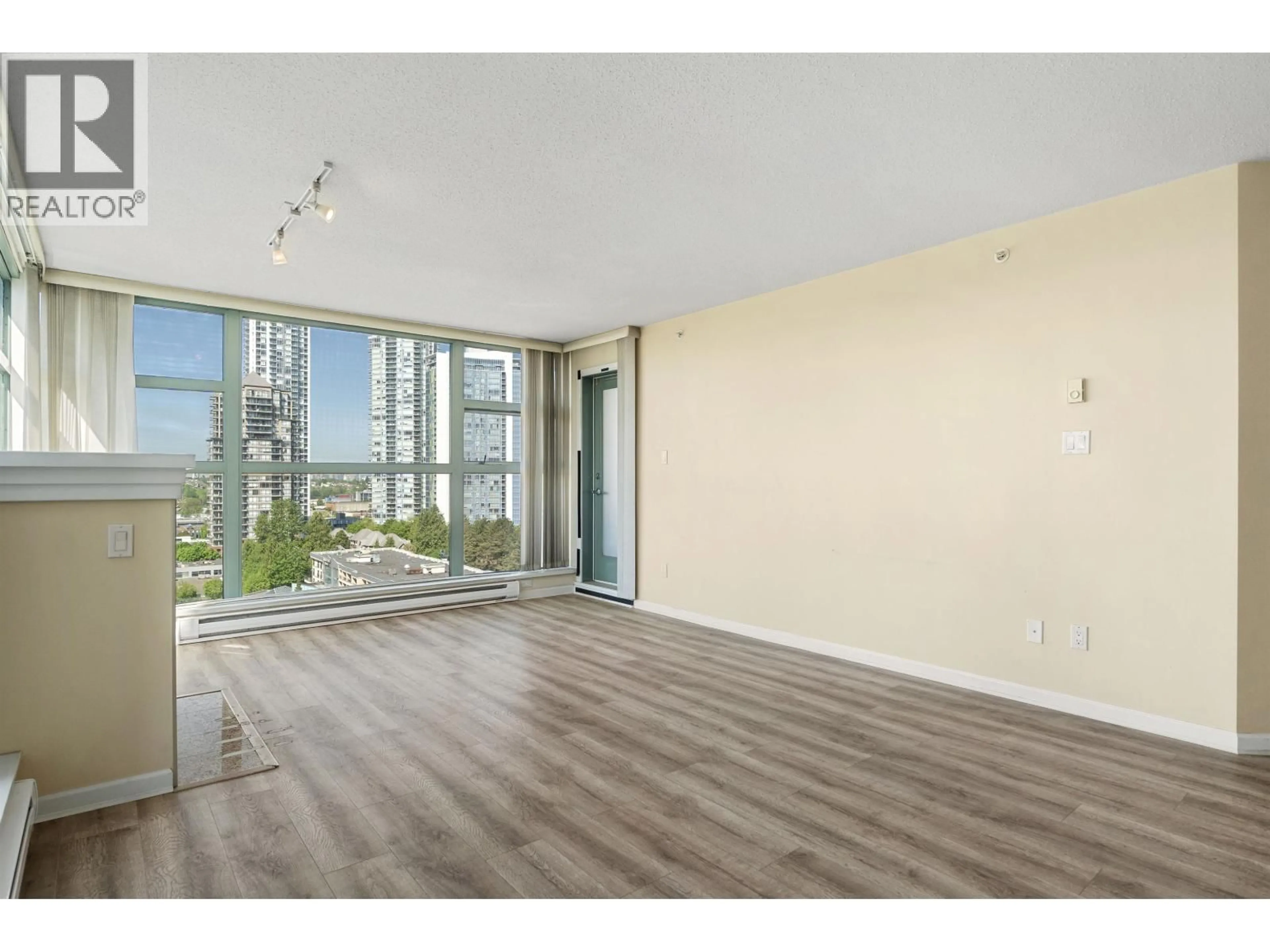 A pic of a room for 1306 - 4388 BUCHANAN STREET, Burnaby British Columbia V5C6R8
