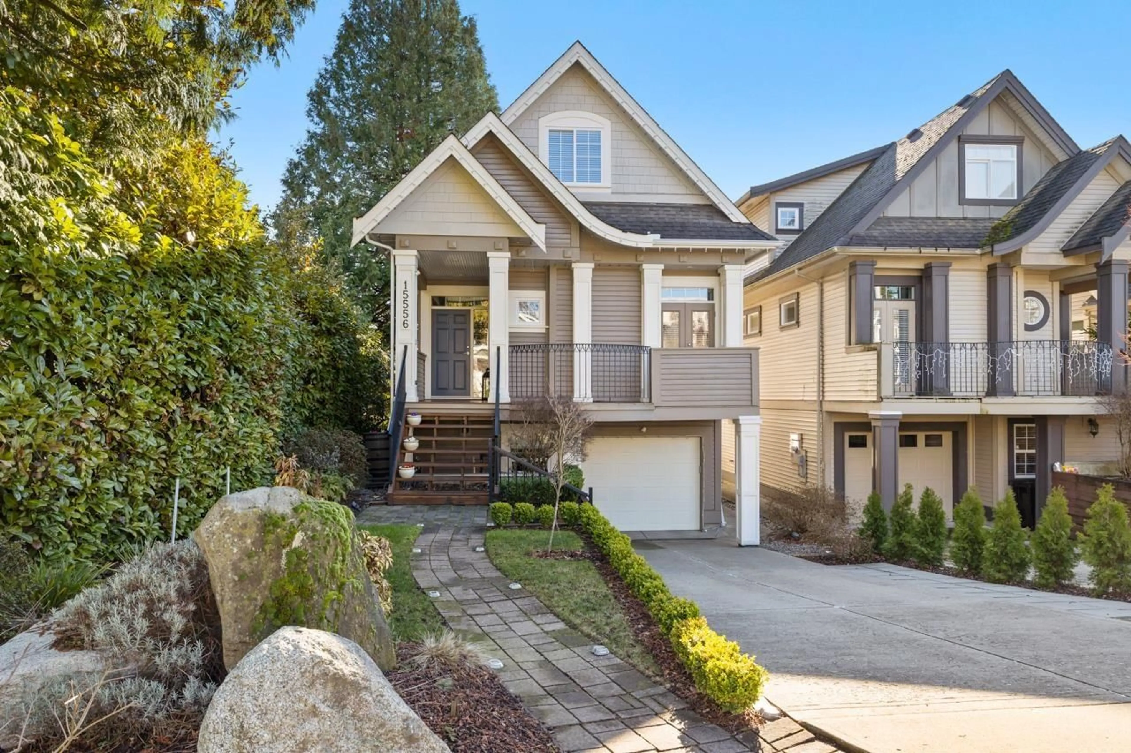 Home with brick exterior material, street for 15556 GOGGS AVENUE, White Rock British Columbia V4B2N6