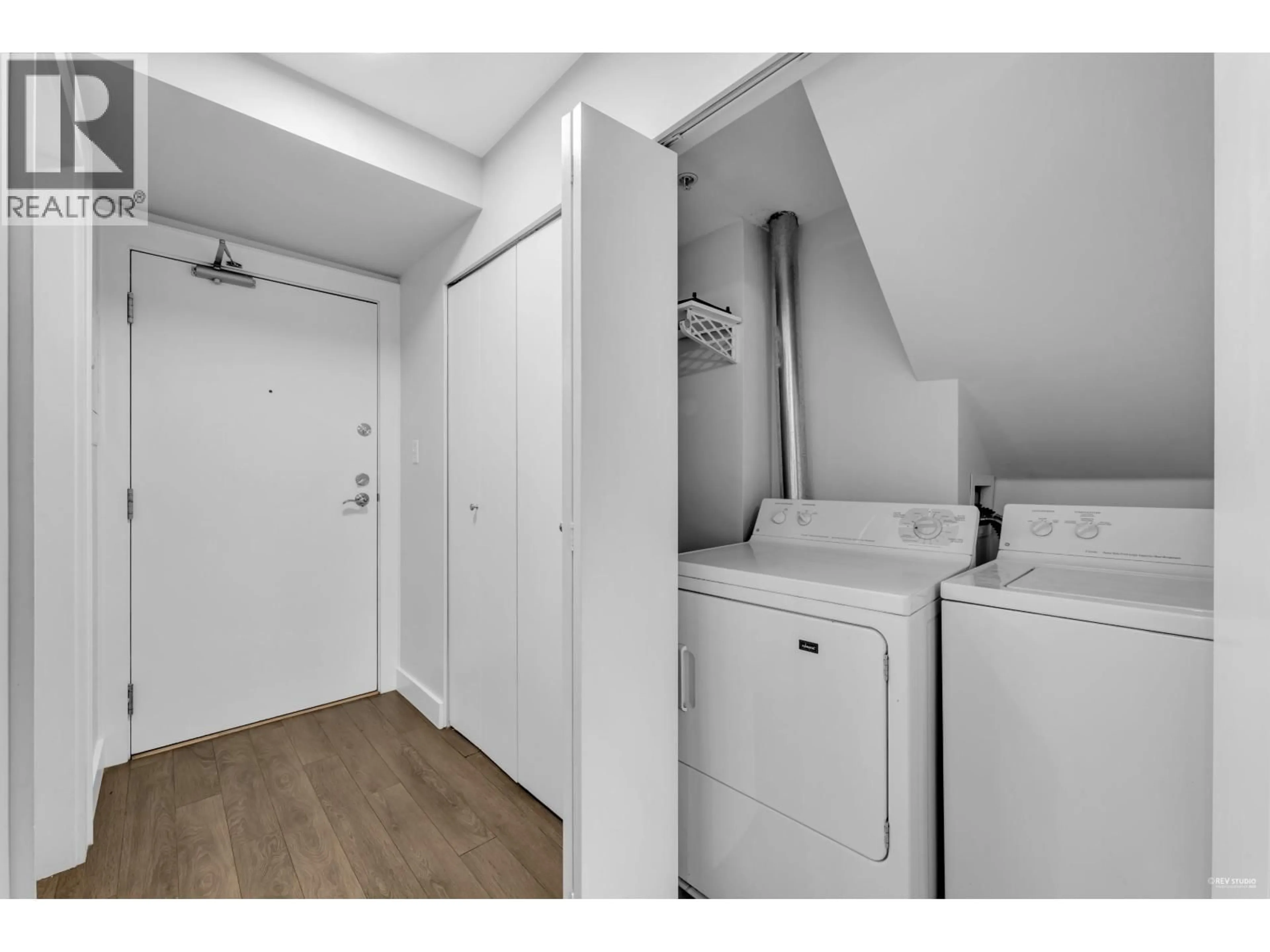Unknown for 319 - 418 BROADWAY, Vancouver British Columbia V5T1X2
