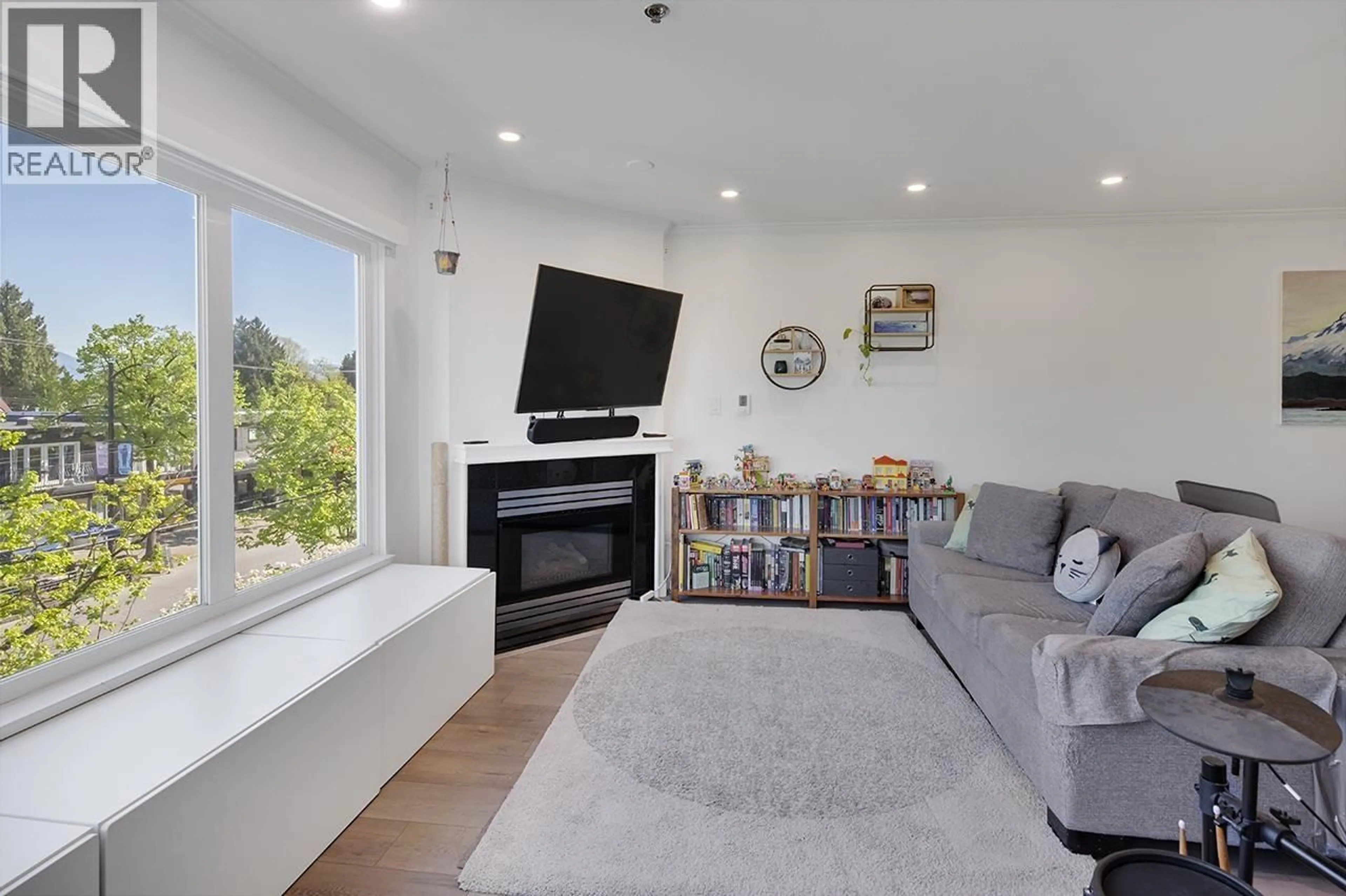 Living room with furniture, unknown for 207 - 3280 BROADWAY, Vancouver British Columbia V6K2H4