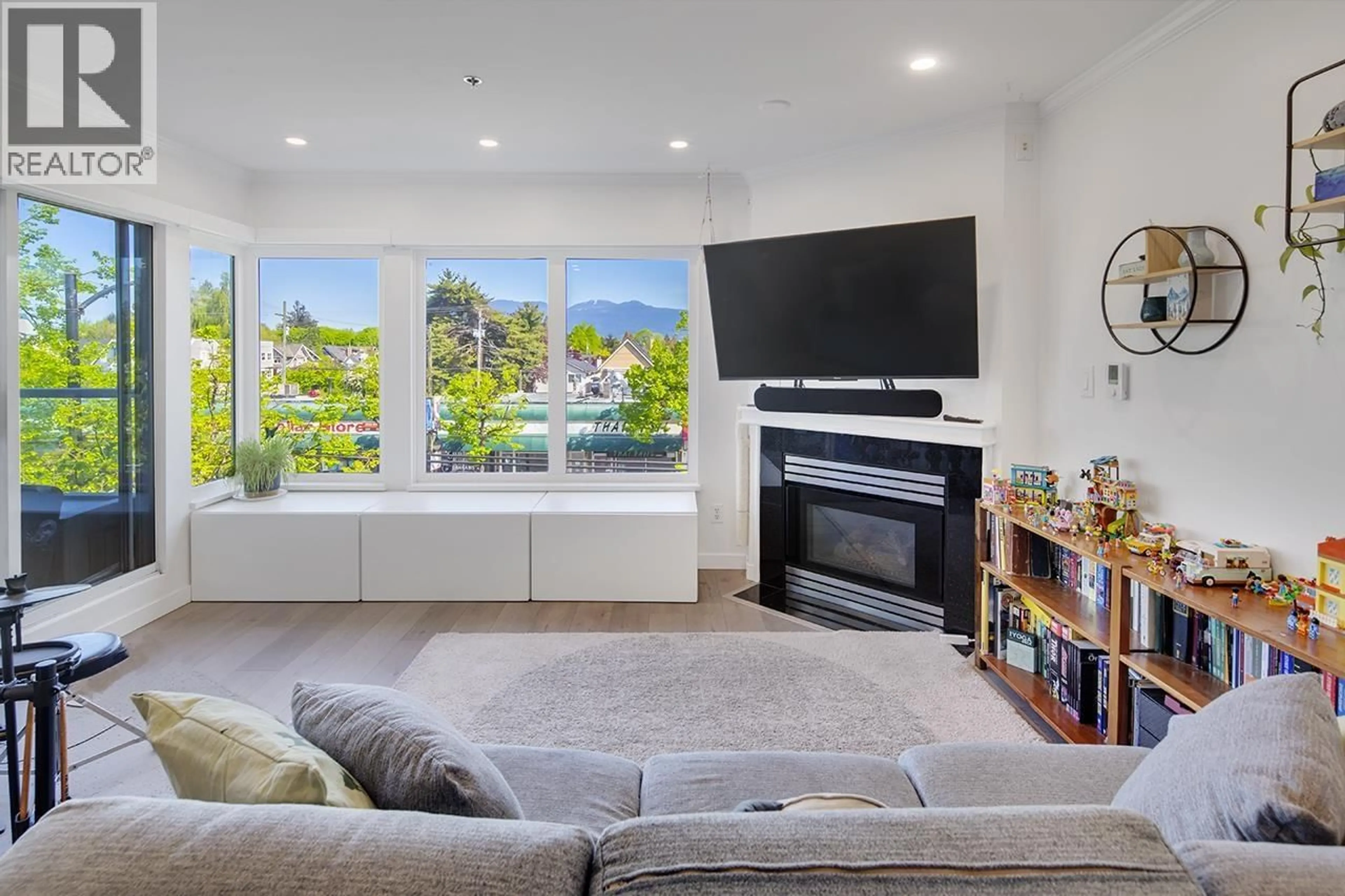 Living room with furniture, unknown for 207 - 3280 BROADWAY, Vancouver British Columbia V6K2H4