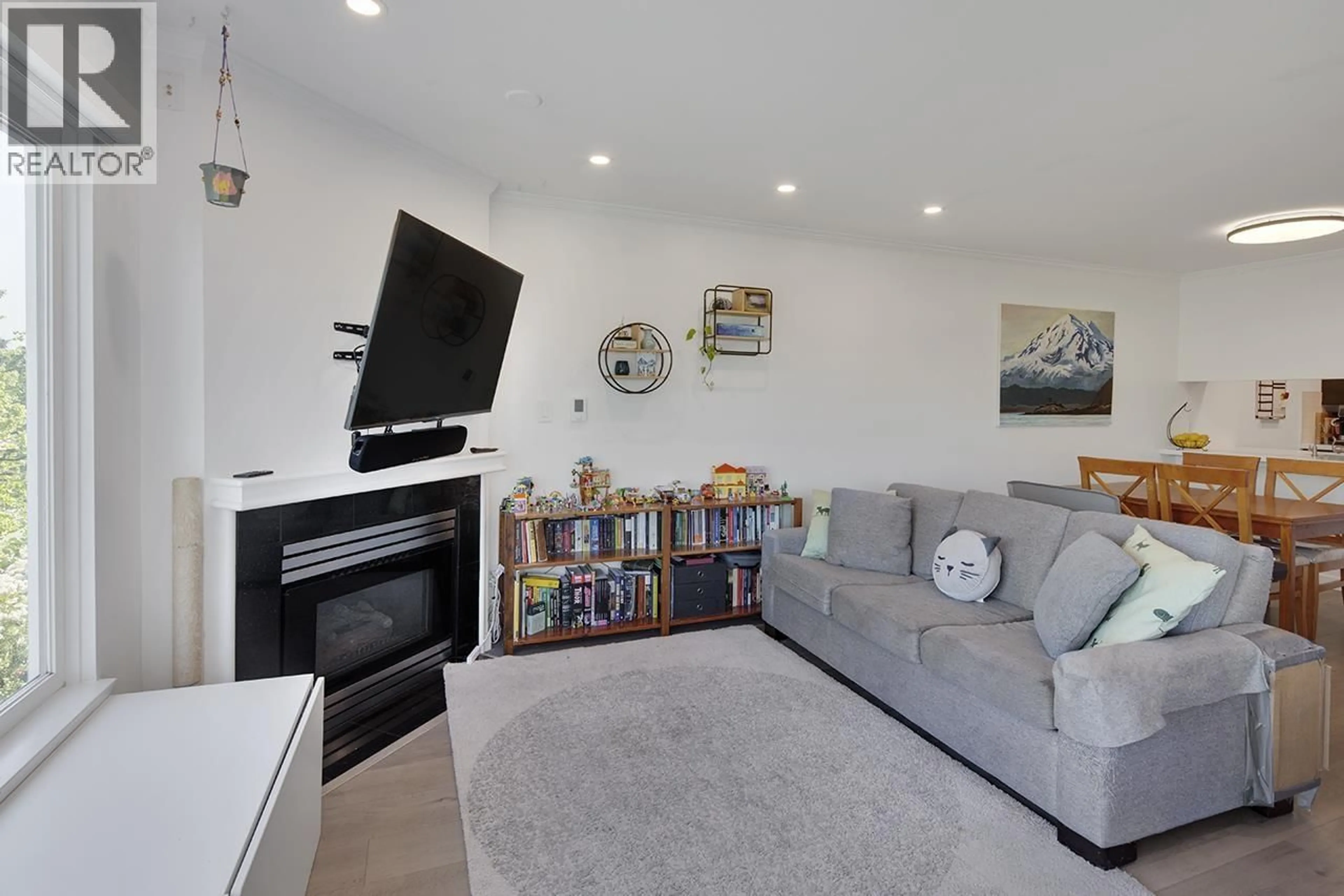 Living room with furniture, unknown for 207 - 3280 BROADWAY, Vancouver British Columbia V6K2H4