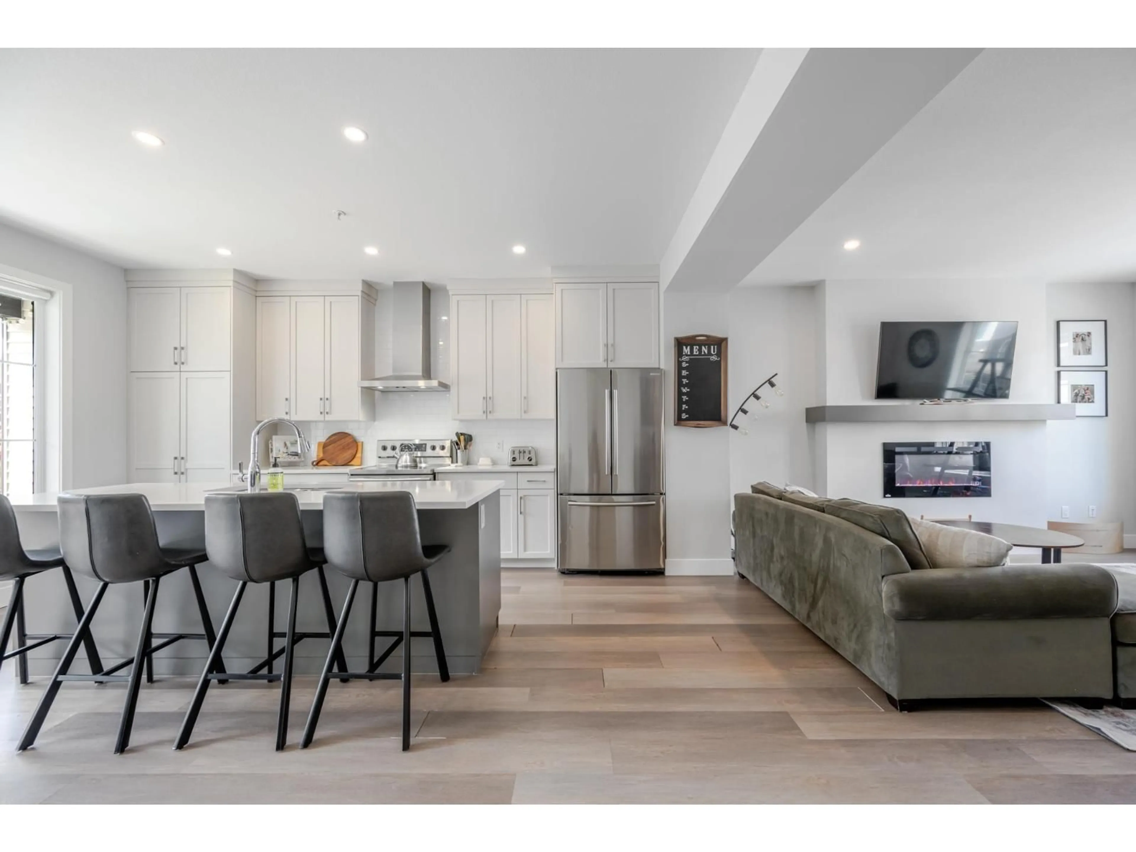 Open concept kitchen, unknown for 14 - 5480 PEBBLE LANE, Chilliwack British Columbia V2R6B8