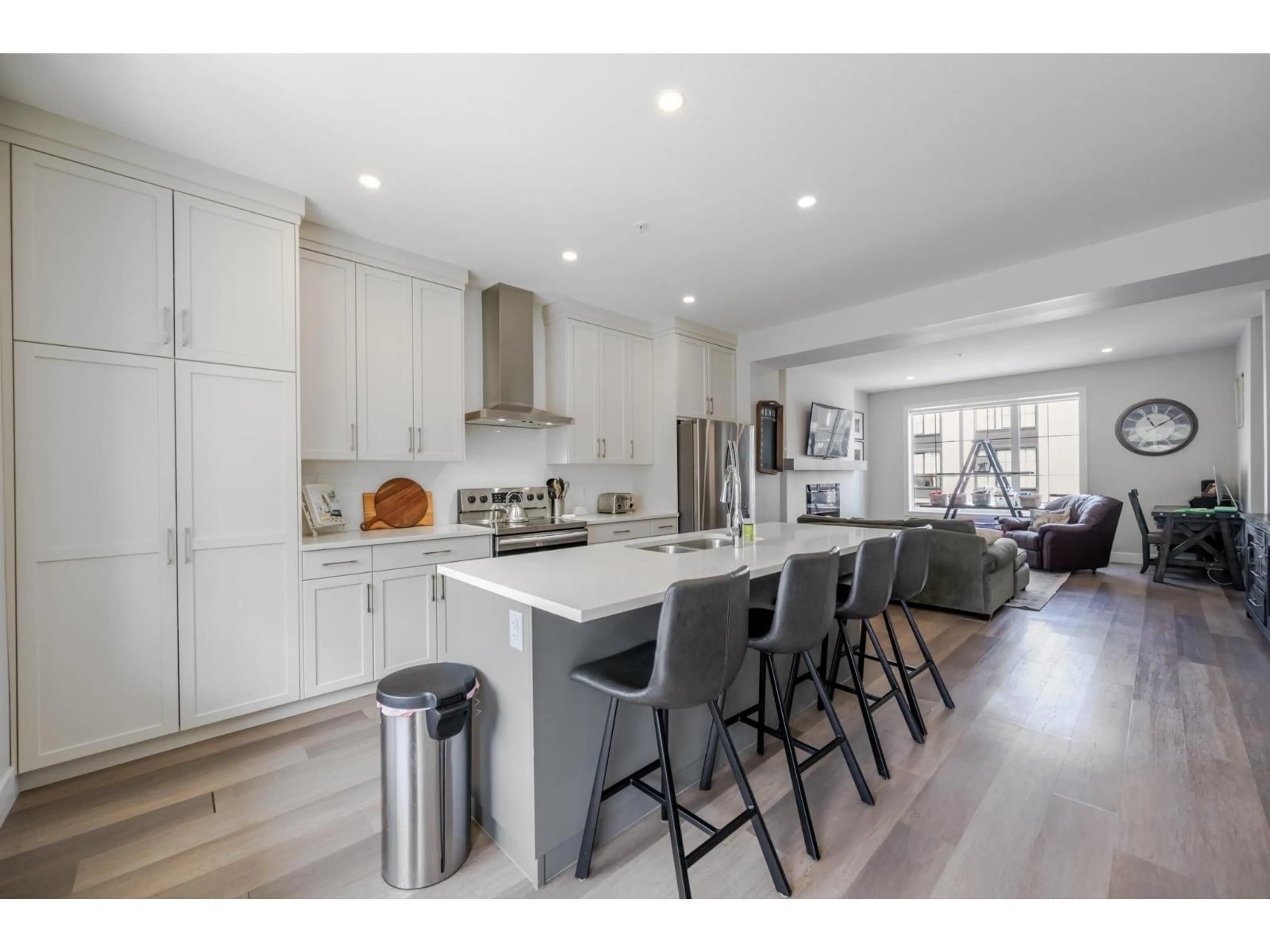 Open concept kitchen, unknown for 14 - 5480 PEBBLE LANE, Chilliwack British Columbia V2R6B8