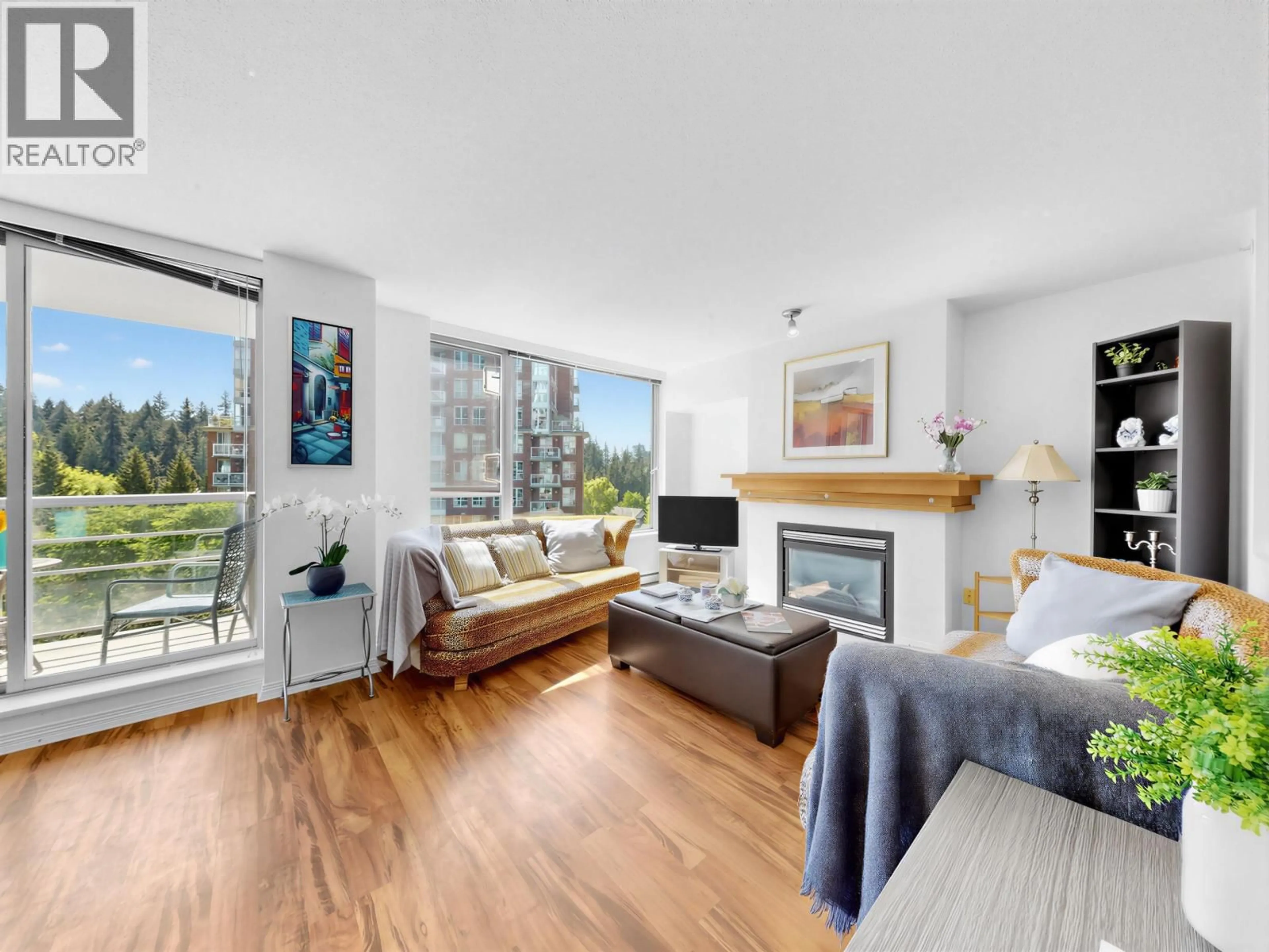 Living room with furniture, wood/laminate floor for 707 - 5639 HAMPTON PLACE, Vancouver British Columbia V6T2H6