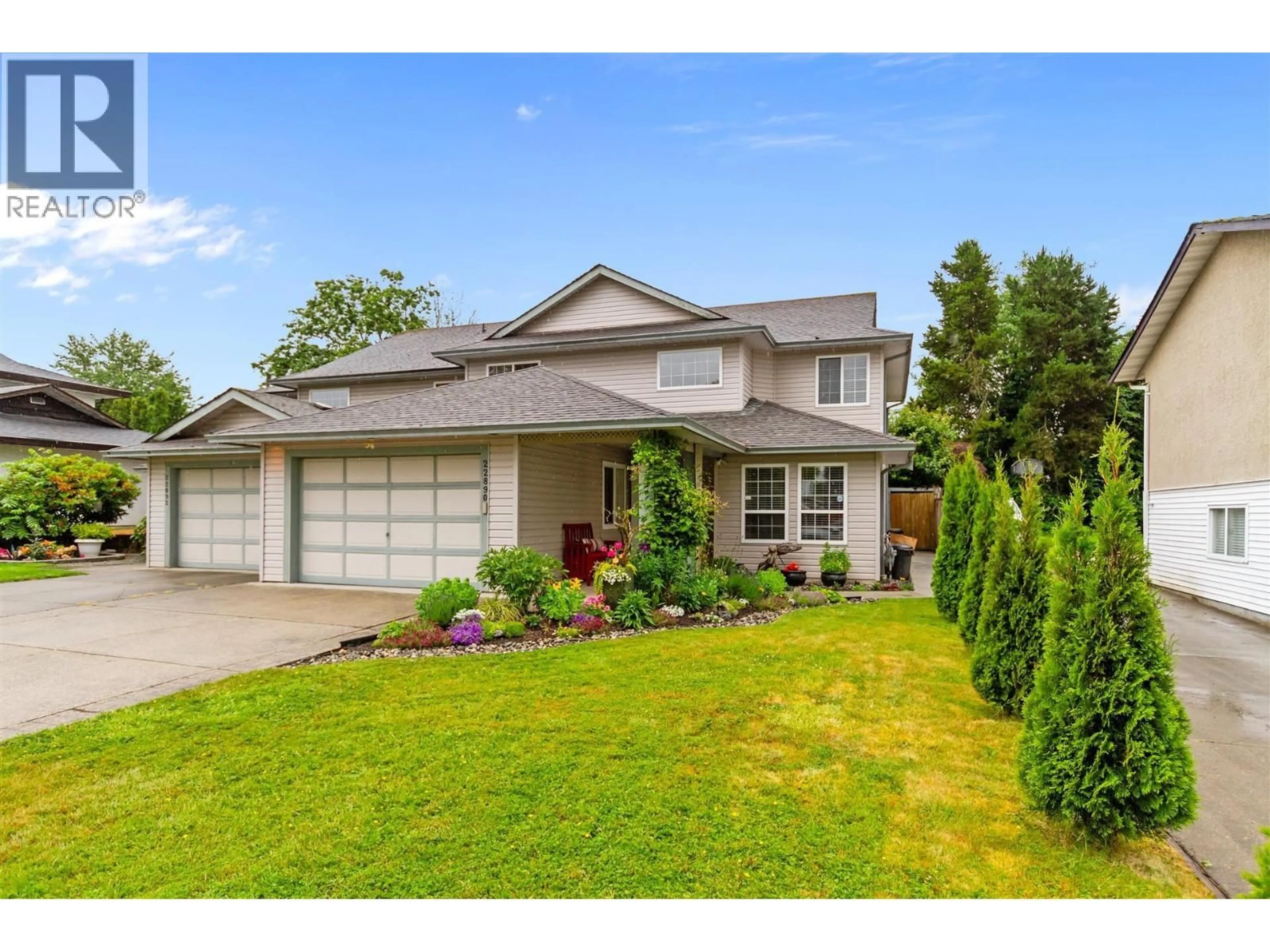 Home with vinyl exterior material, street for 22890 PURDEY AVENUE, Maple Ridge British Columbia V2X7M1