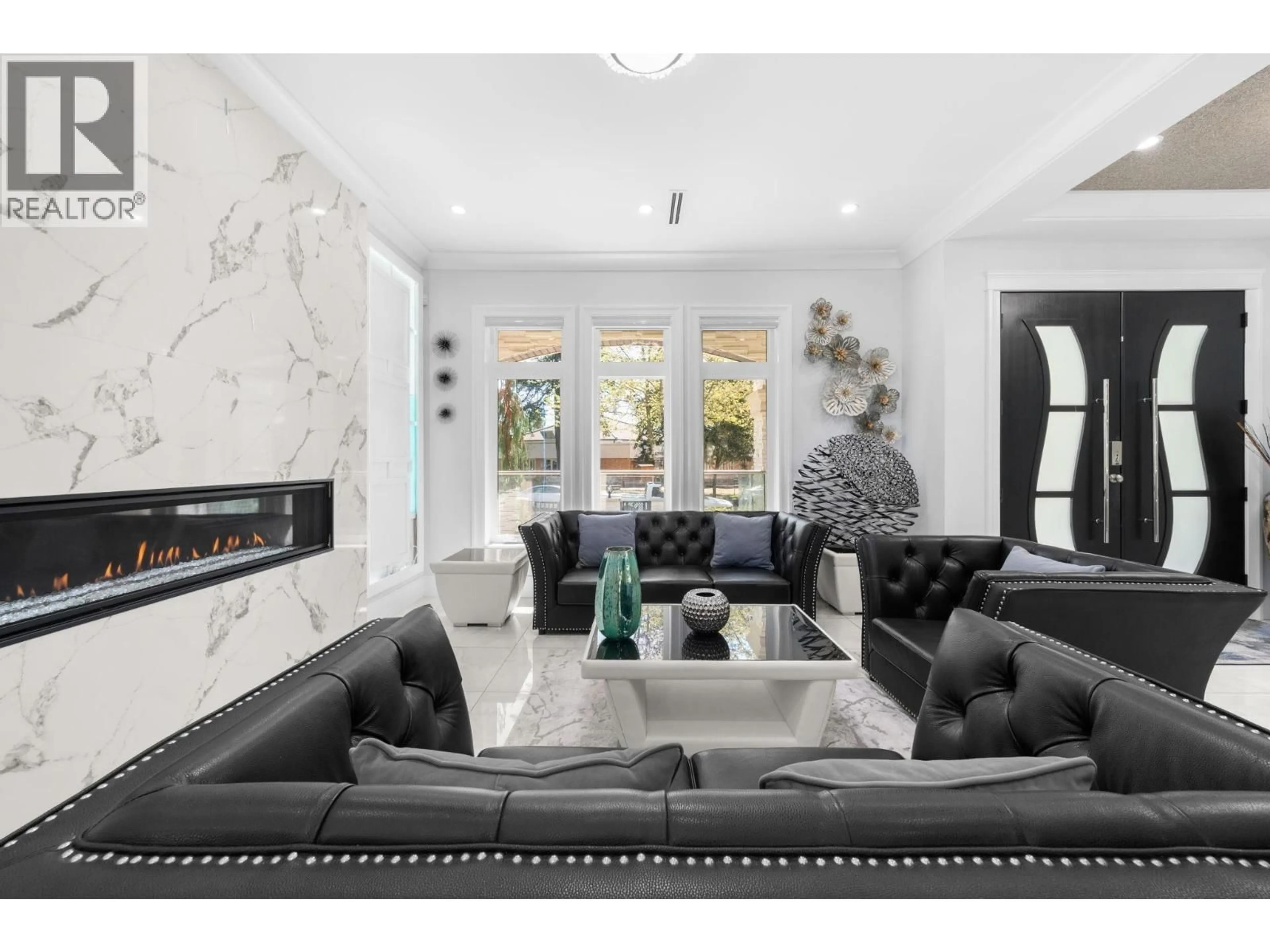 Living room with furniture, ceramic/tile floor for 3419 48TH AVENUE, Vancouver British Columbia V5S1H6